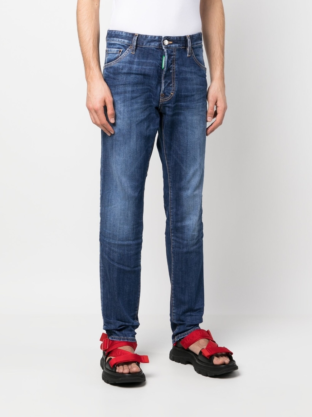 contrast-stitching stonewashed jeans - 4