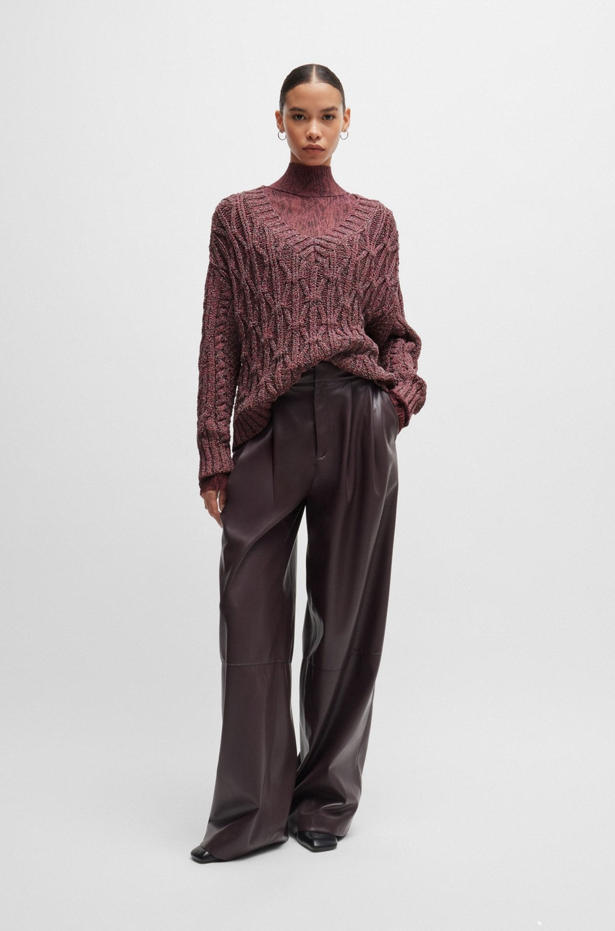 V-NECK SWEATER WITH STRUCTURED KNIT - 3