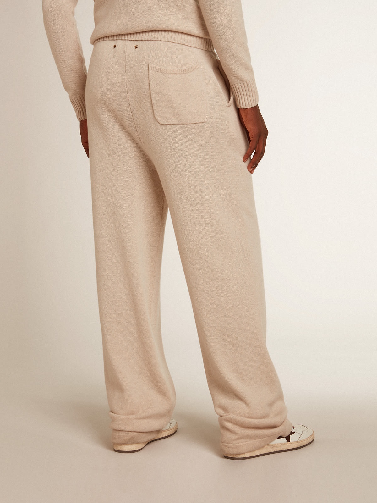 Men's wool gabardine pants in sand