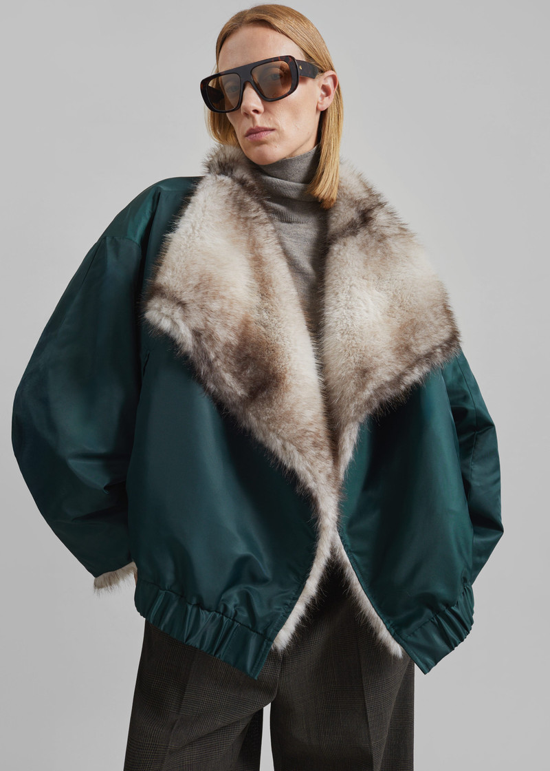 Vera Faux Fur Reversible Short Coat - Beige/Green 3