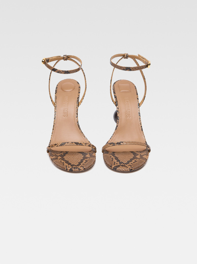 The Bisou sandals 3