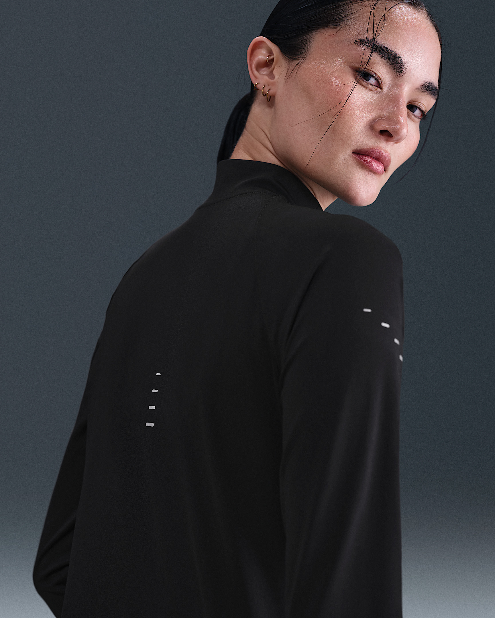 Nike Swift Women's Dri-FIT Full-Zip Mid-Layer Running Top - 2