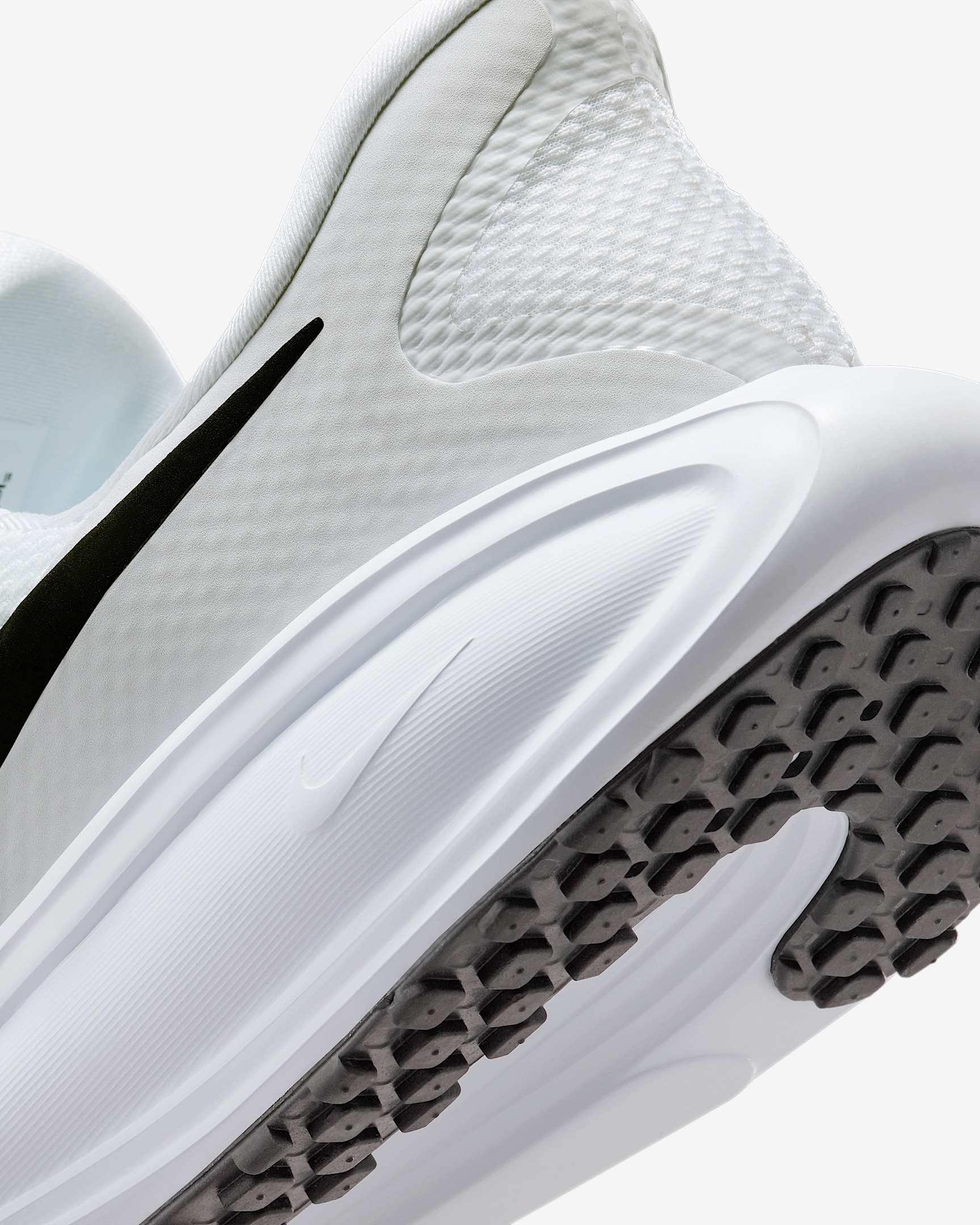 Nike Revolution 8 EasyOn Men's Road Running Shoes - 8
