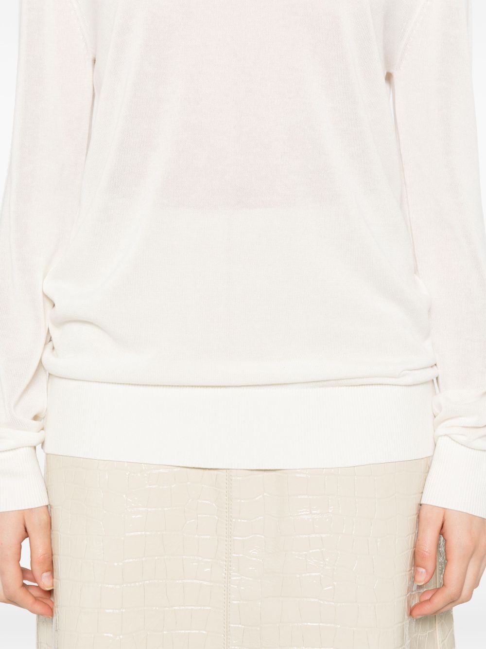 long-sleeved T-shirt - 5
