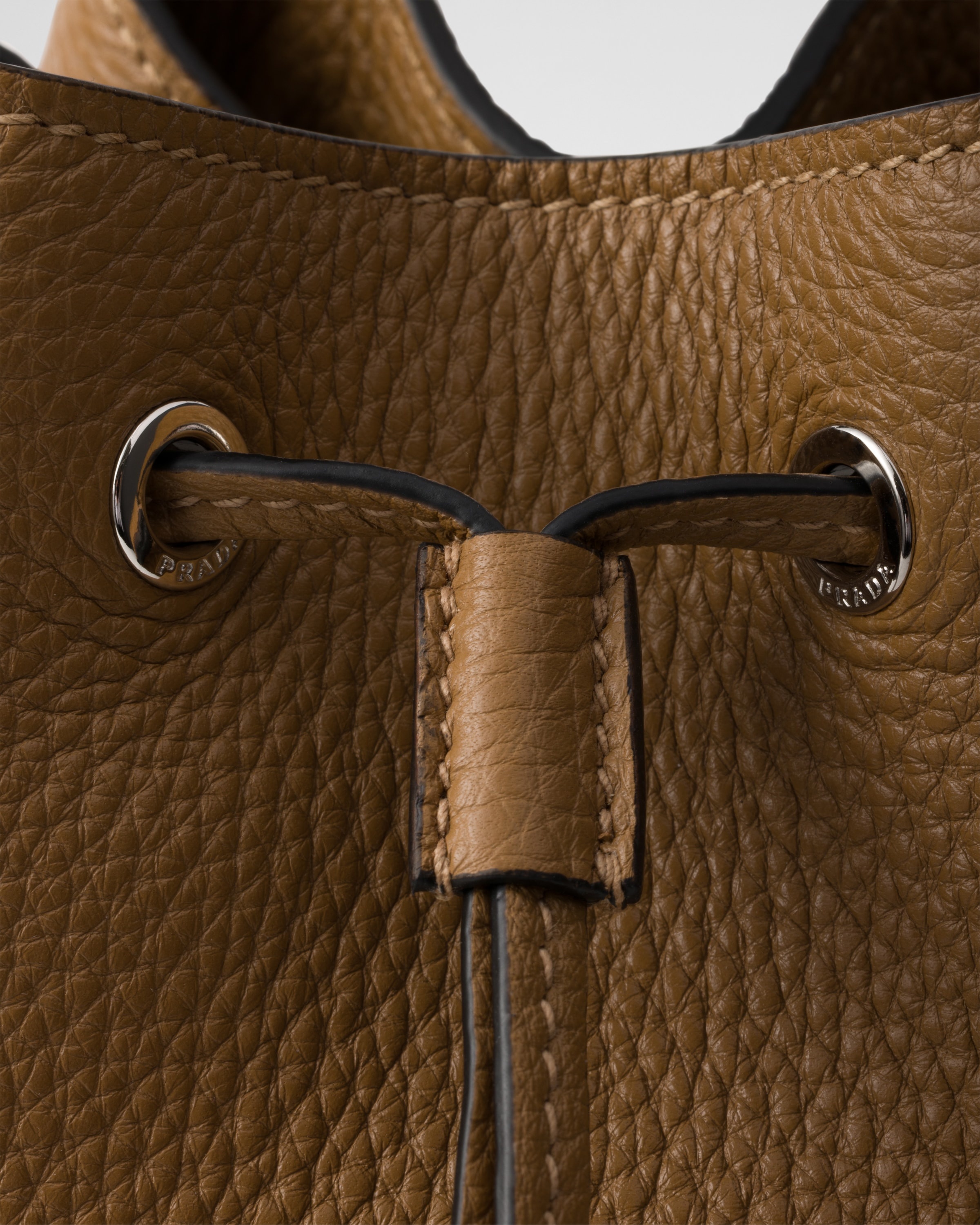 Leather bucket bag - 5