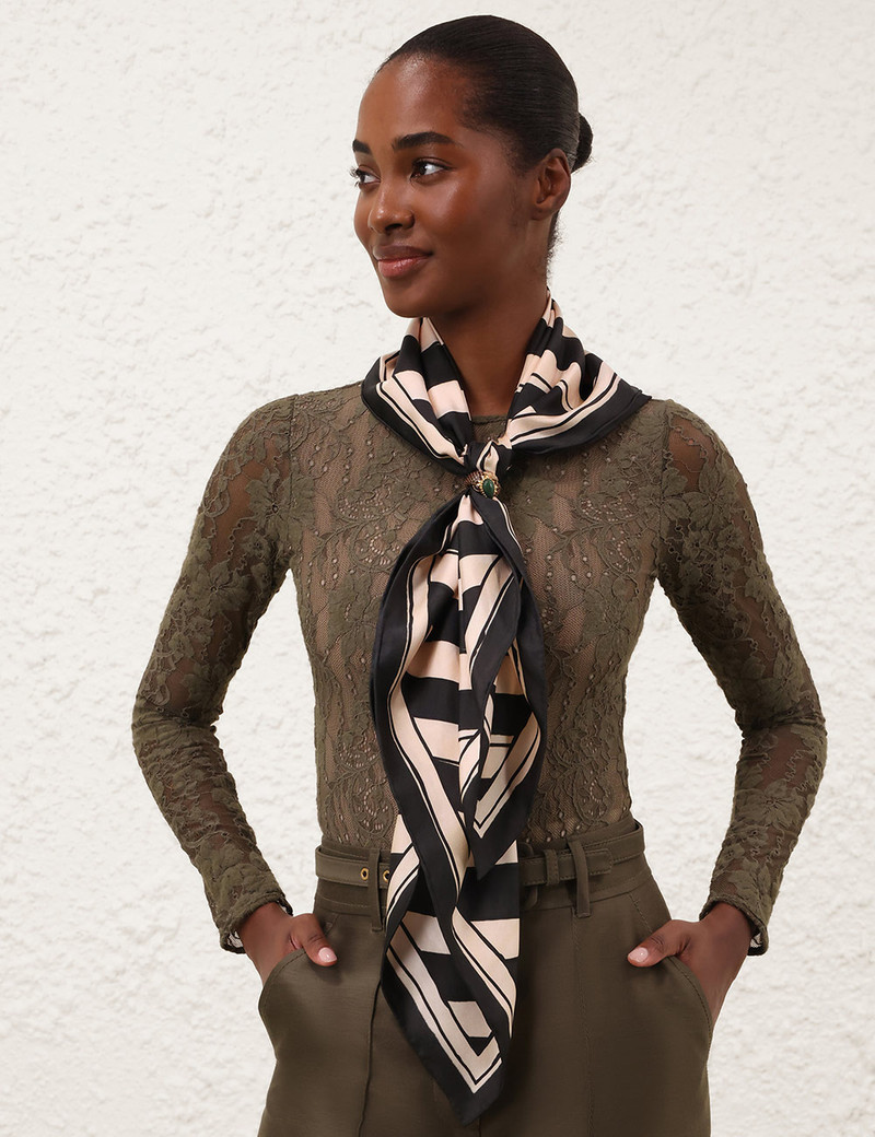 PRINTED SILK SQUARE 90 5