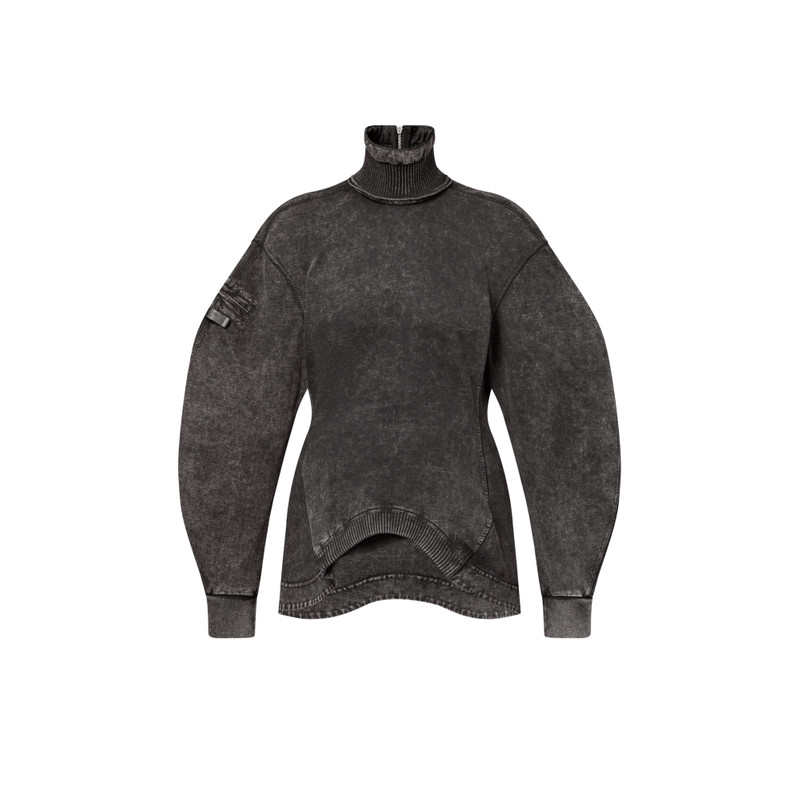 Curve Hem Sweater 1