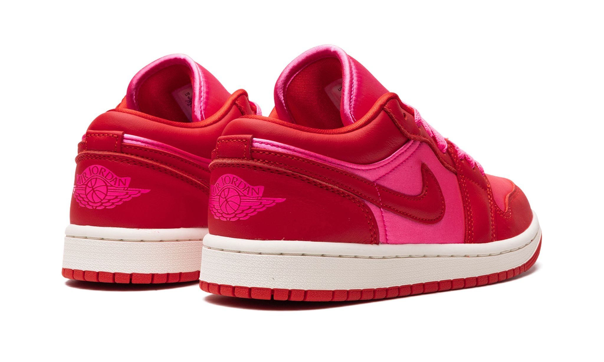 Jordan 1 Low SE WMNS "Pink Blast" - 3