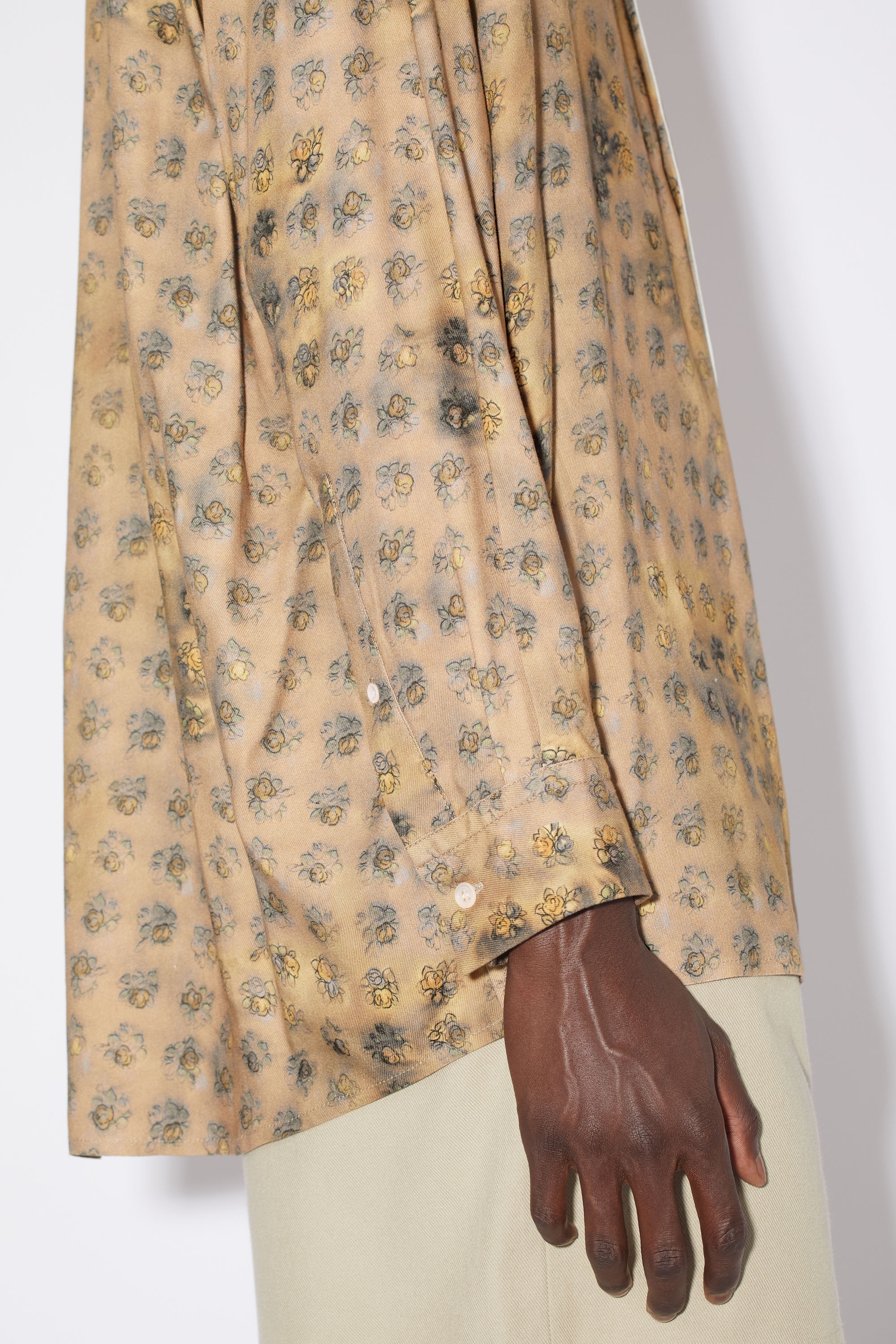 Printed button-up shirt - Sand beige/yellow - 4