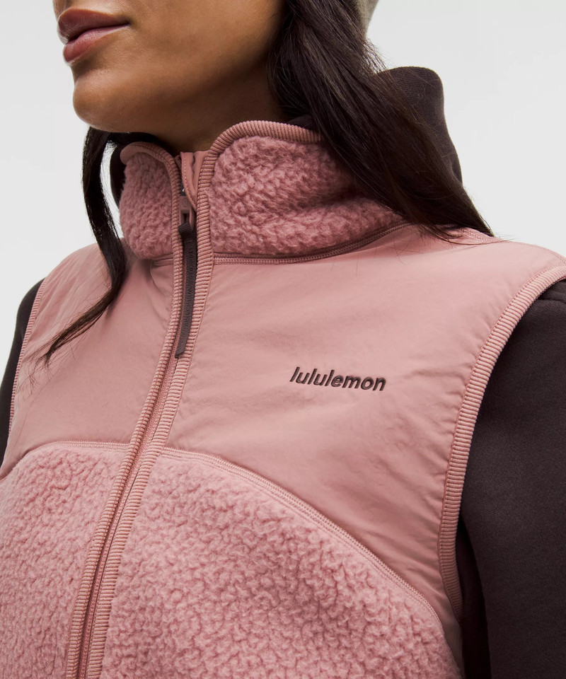 High-Pile Fleece Vest 6