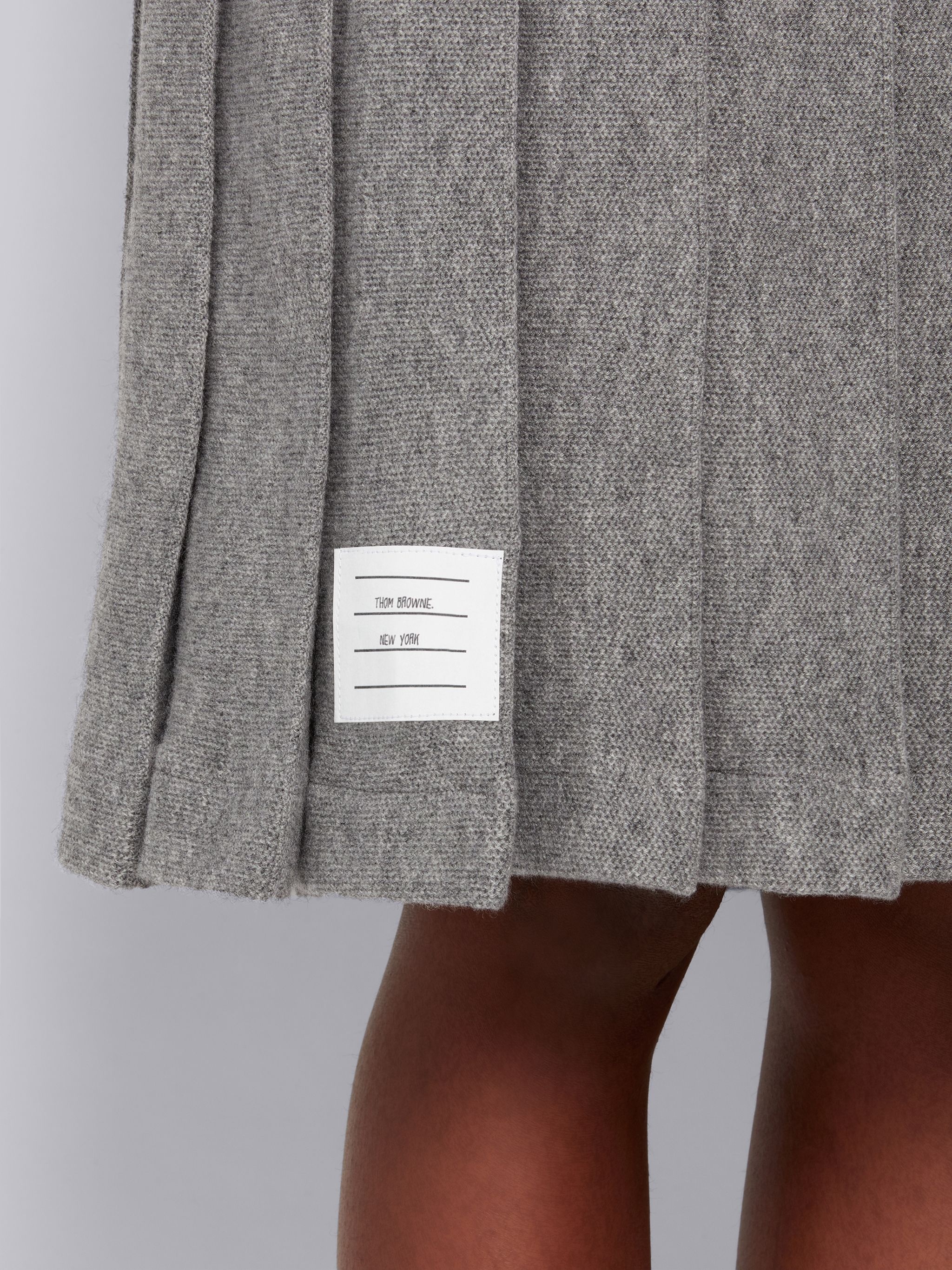 Light Grey Cashmere Pique Pleated Below-the-Knee Skirt - 6