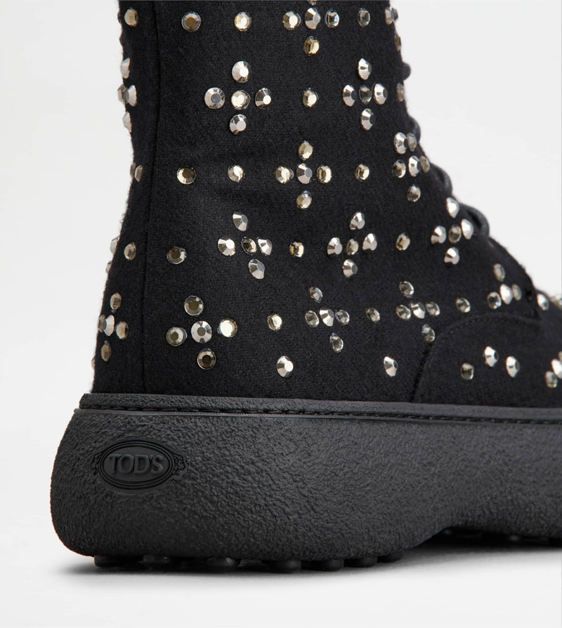 TOD'S W. G. LACE-UP ANKLE BOOTS IN FABRIC - BLACK 5