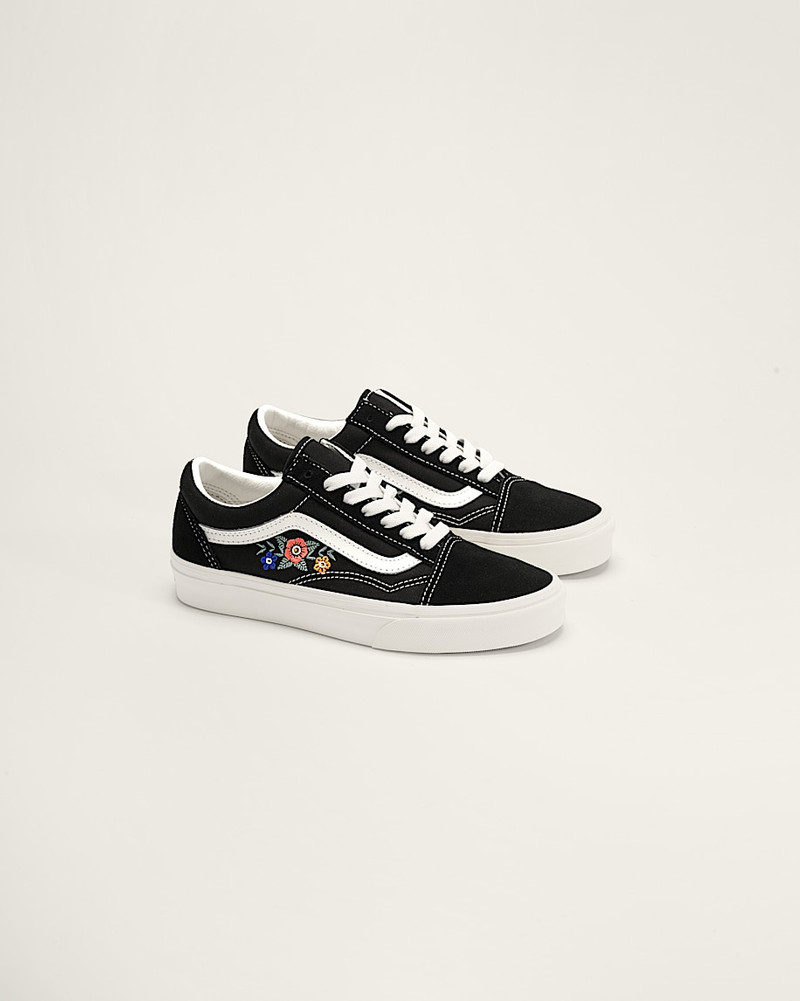 Vans Old Skool Shoe outlook