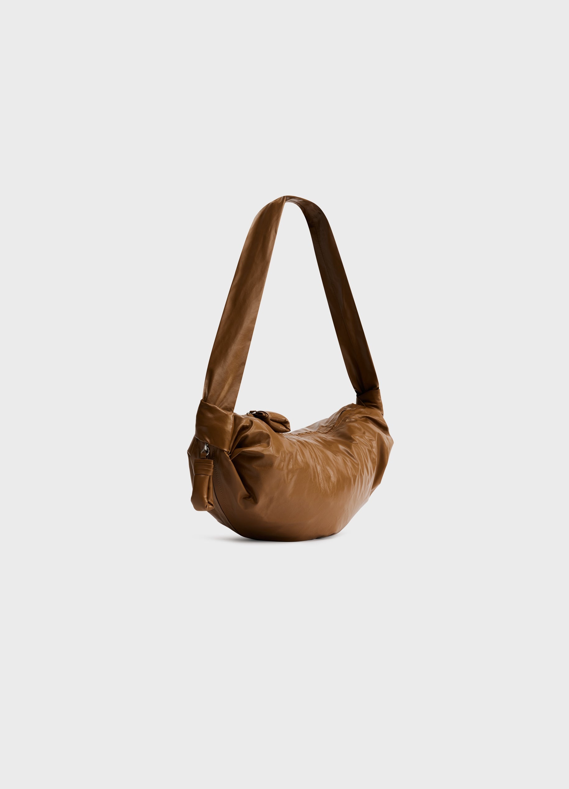 Lemaire｜ (MEDIUM SOFT CROISSANT (BG0091 LL0028 539)) Lemaire MEDIUM SOFT CROISSANT | REVERSIBLE