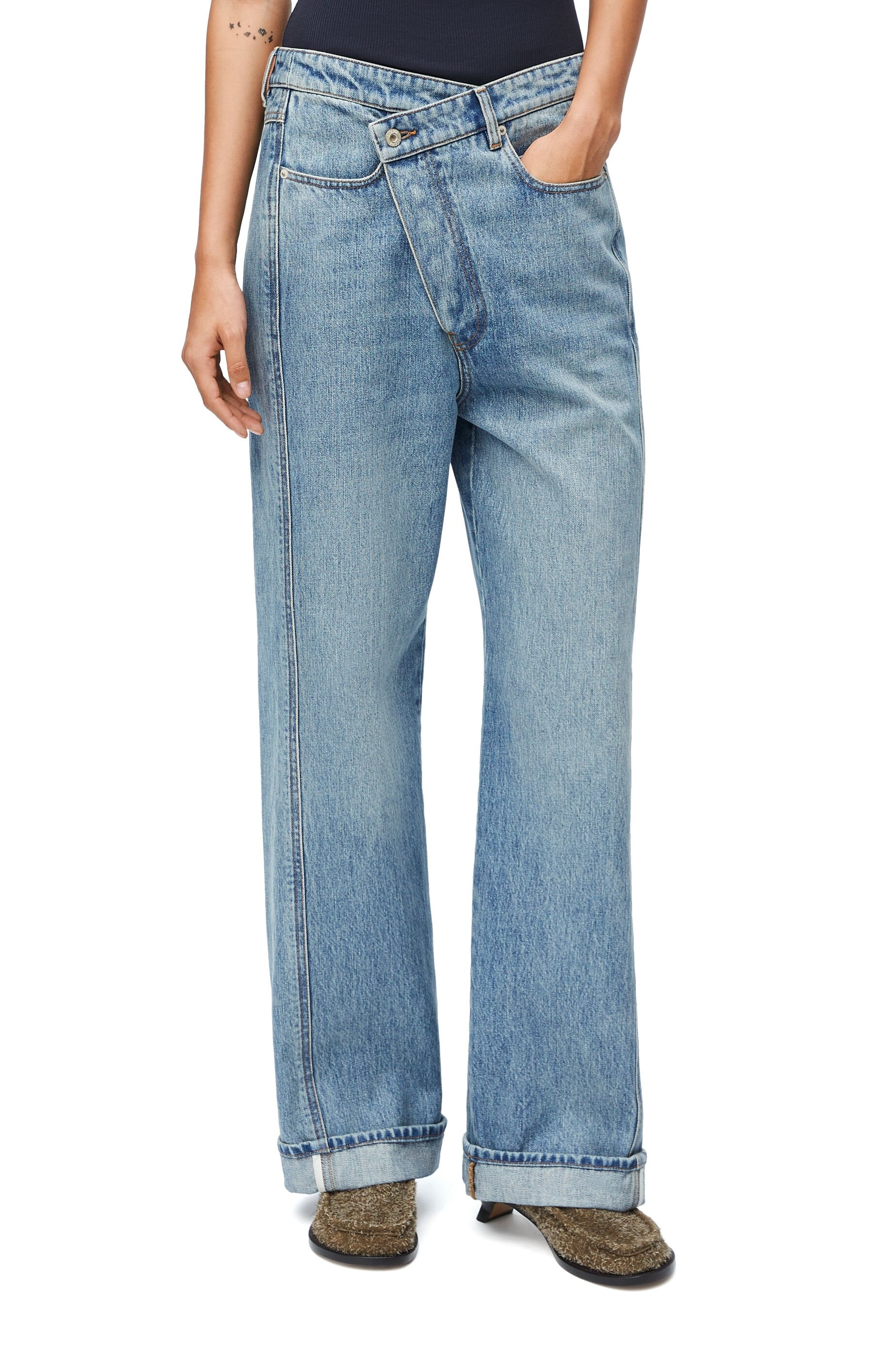 Straight leg jeans in denim - 3