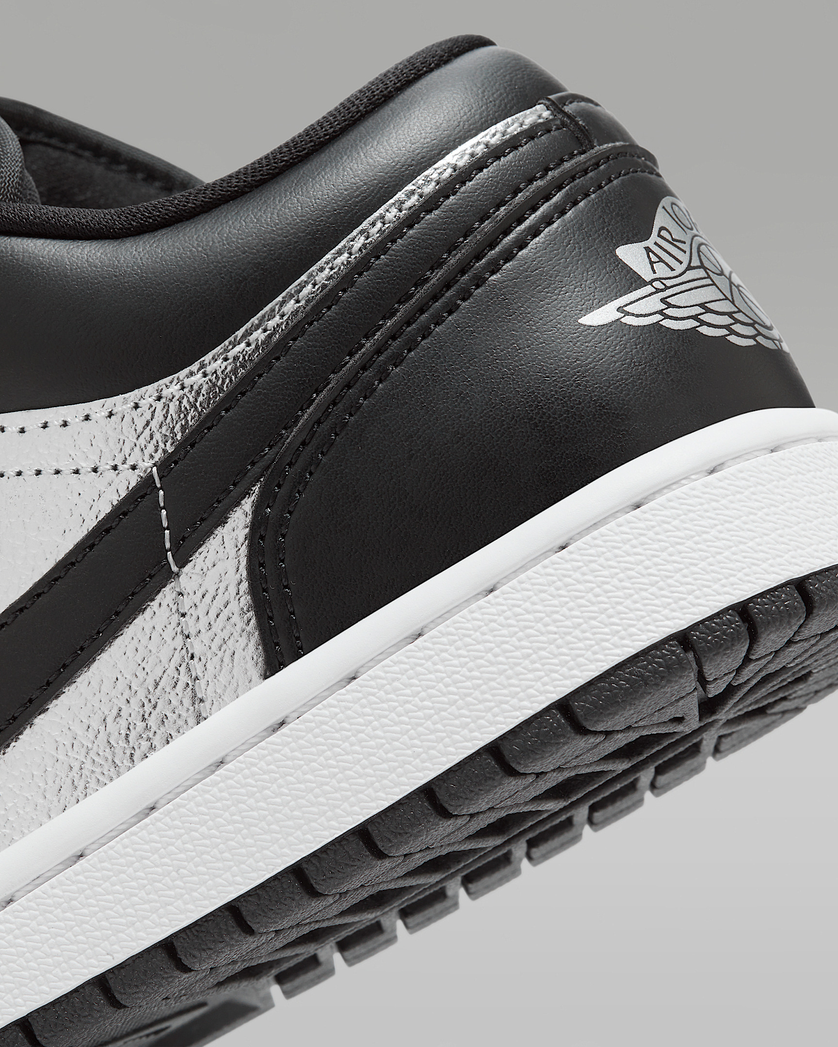 Air Jordan 1 Low SE Women's Shoe - 8