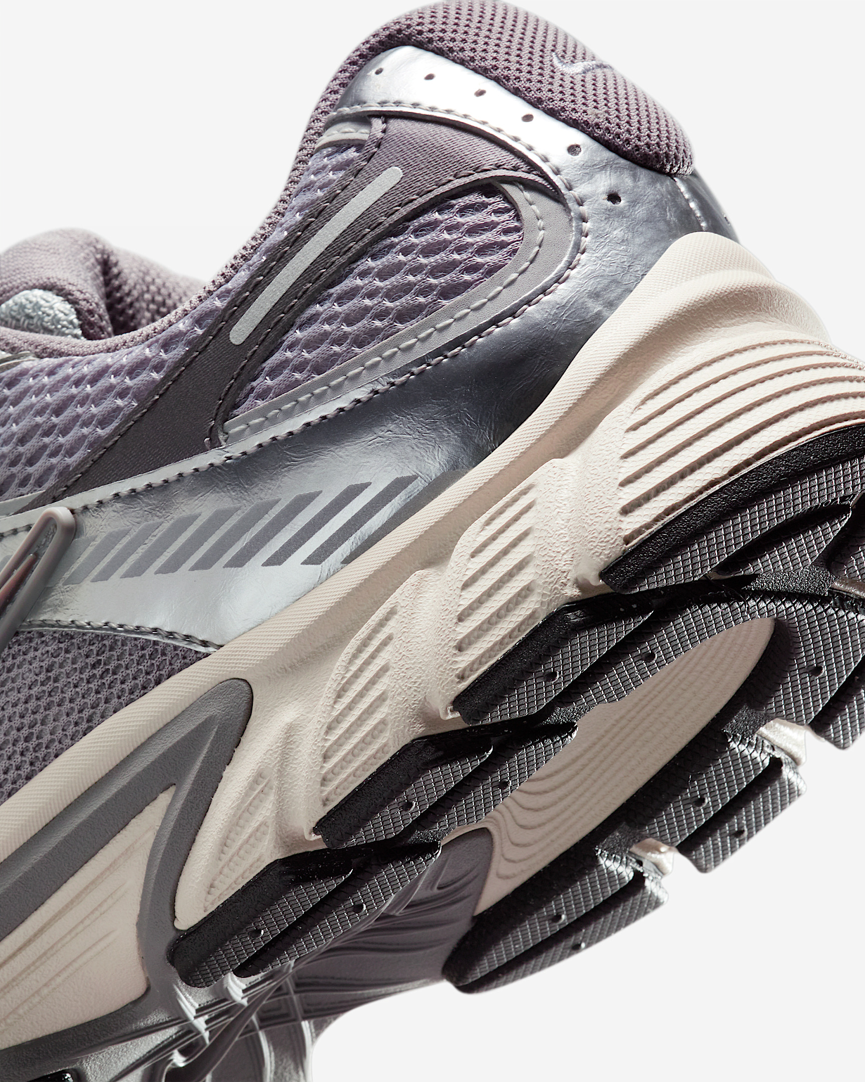 Nike V5 RNR Men's Shoes - 8