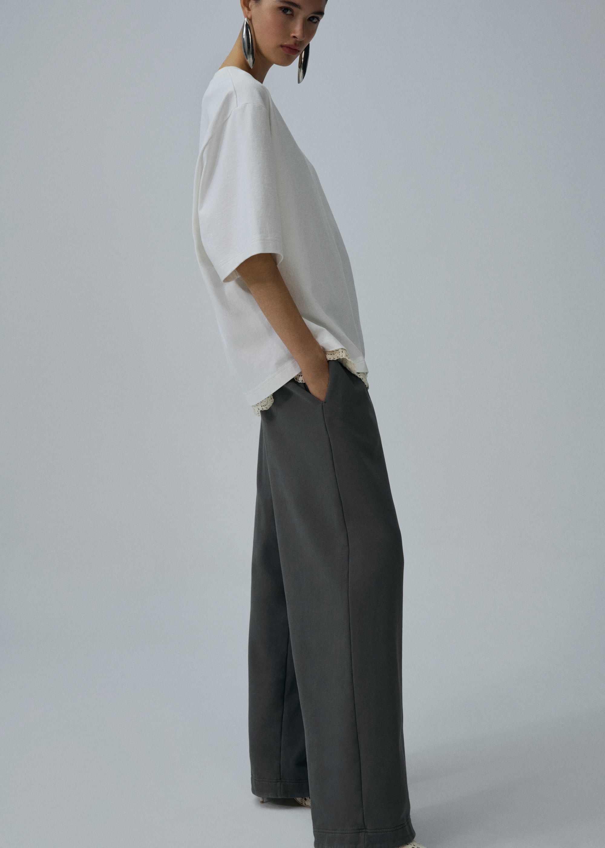 Lace detail oversized heavy t-shirt in white - 4