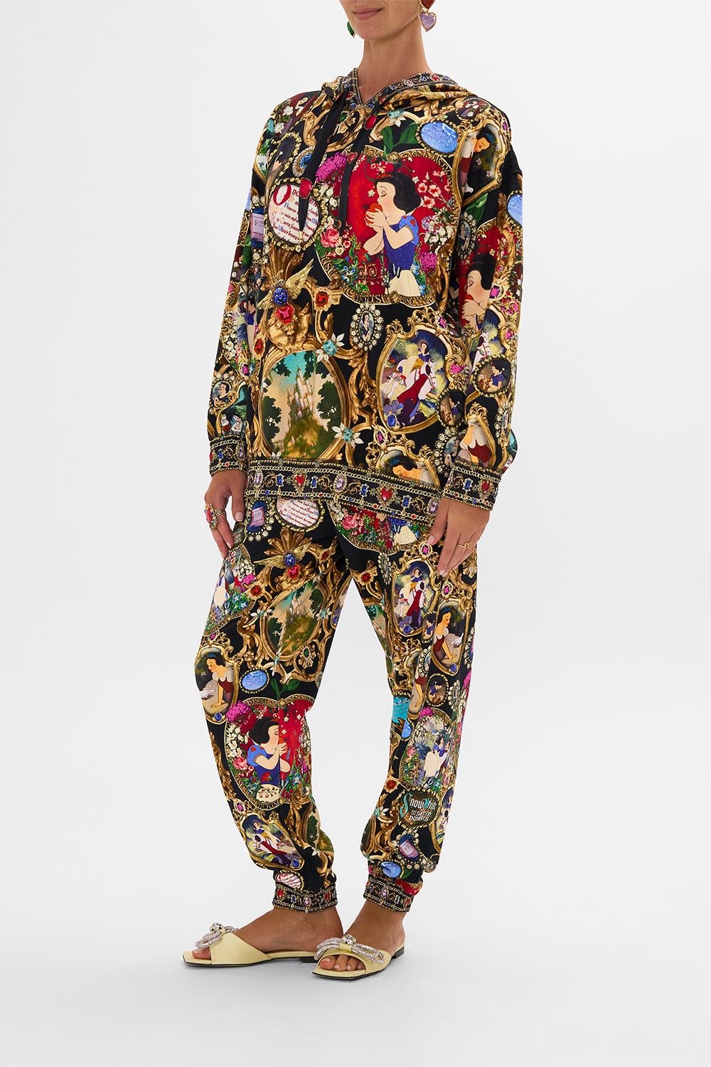 SILK BAND OVERSIZED HOODIE WITH POCKETS - 4
