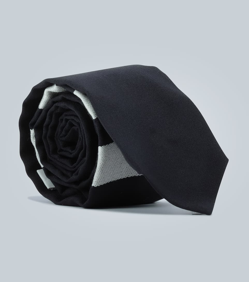 4-Bar wool tie - 1
