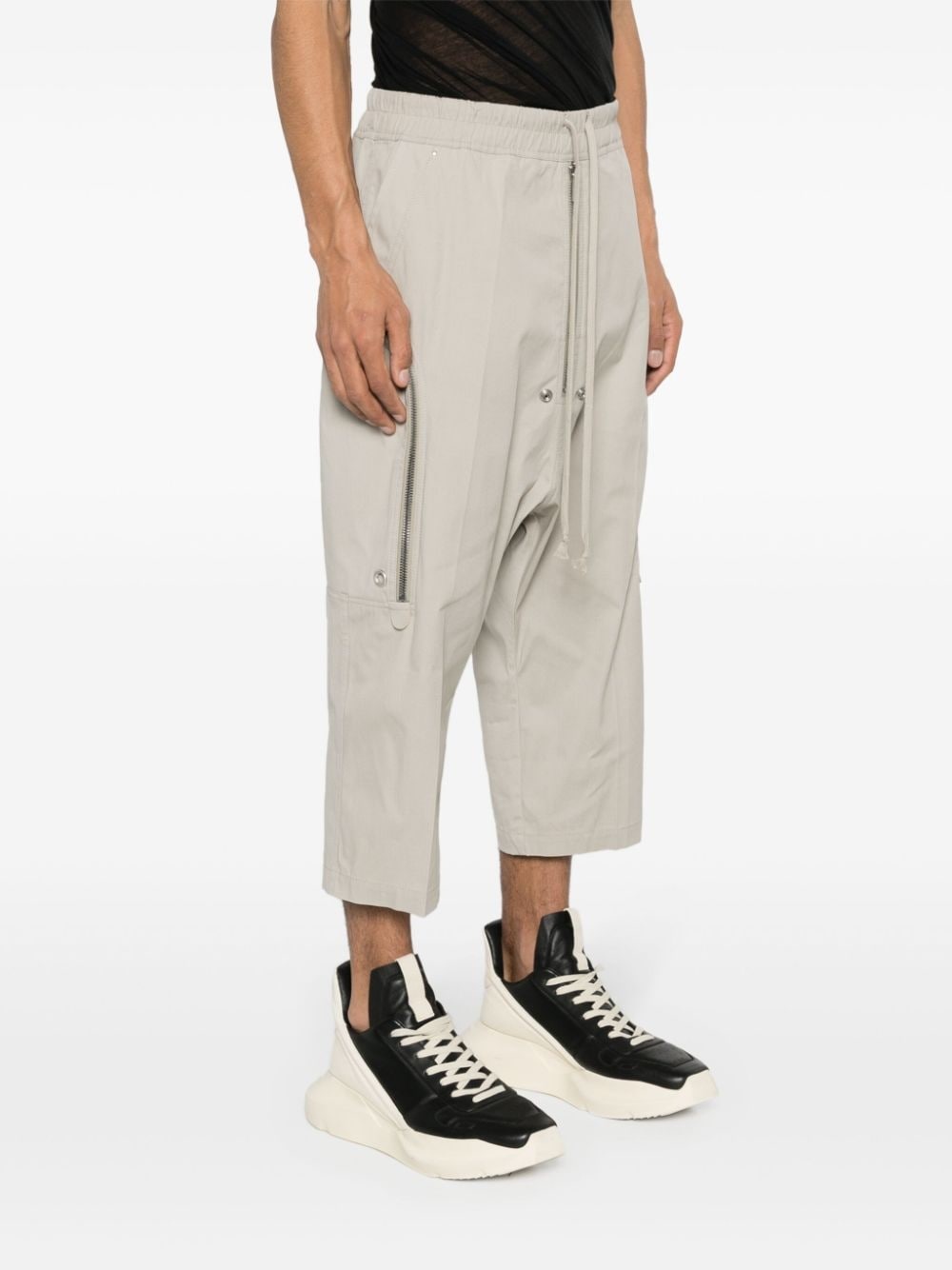 drawstring-fastening cropped trousers - 3