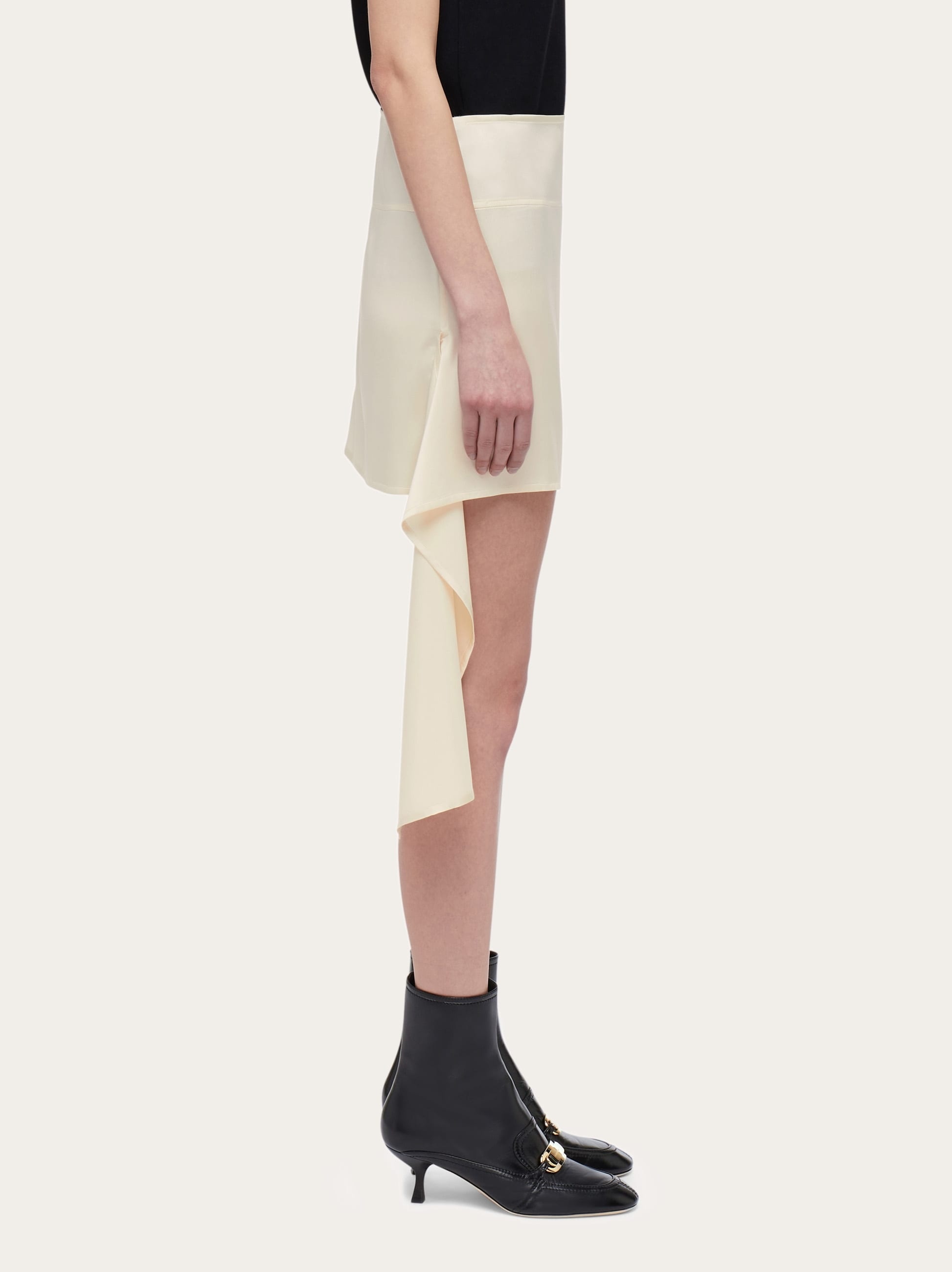 Asymmetric mini skirt - 3