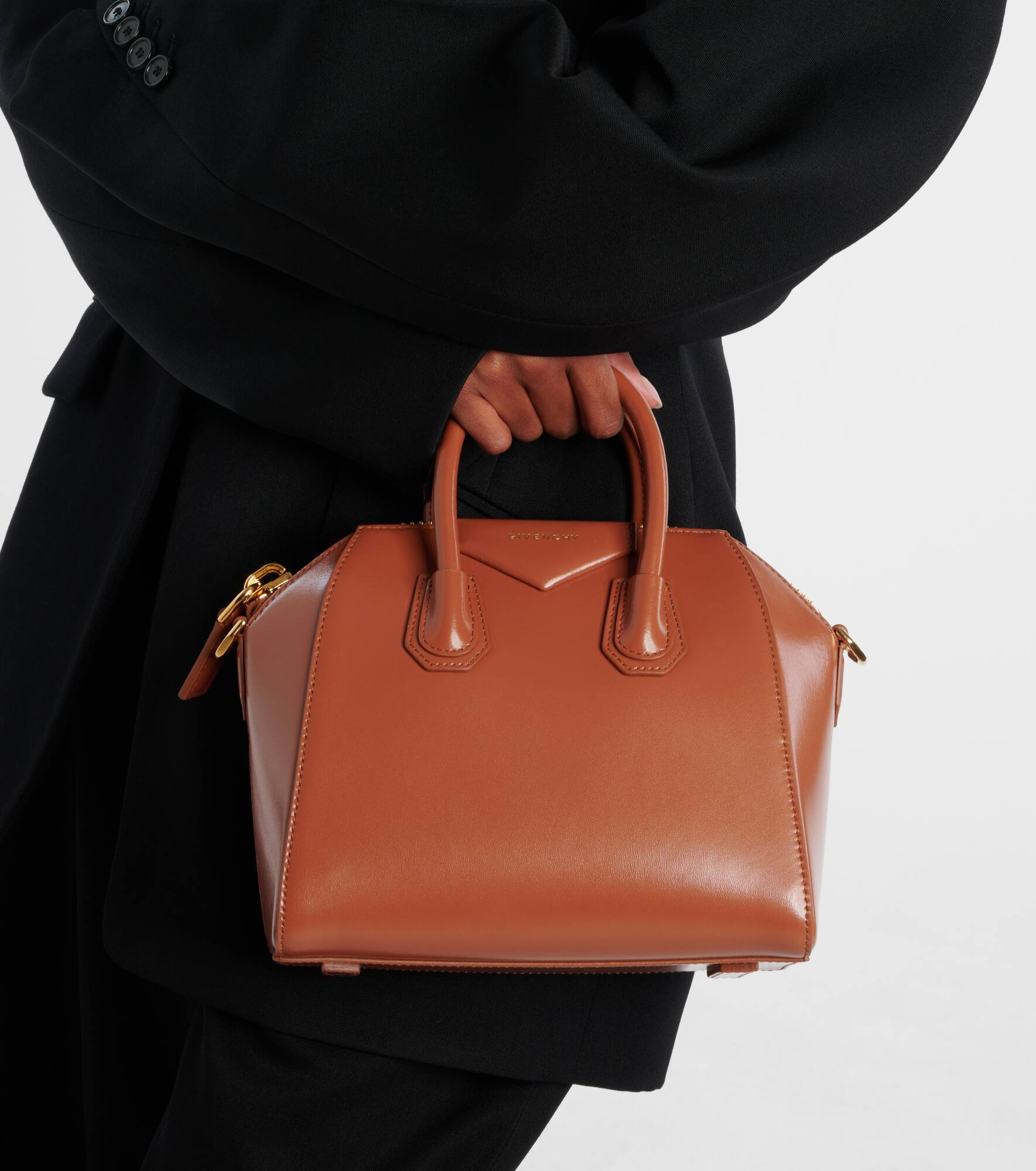 Antigona Mini leather tote bag - 2