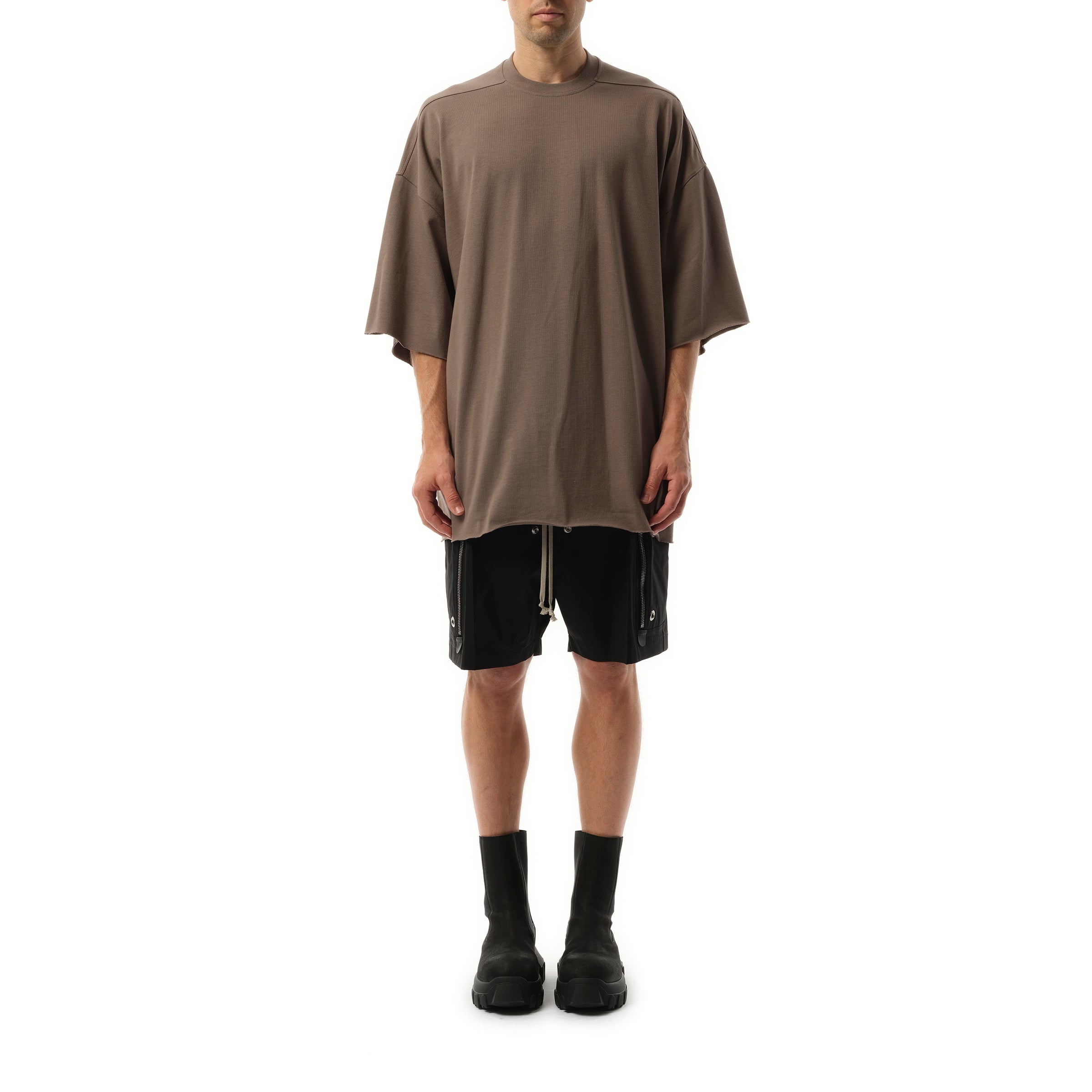 Tommy T in Dust - 4