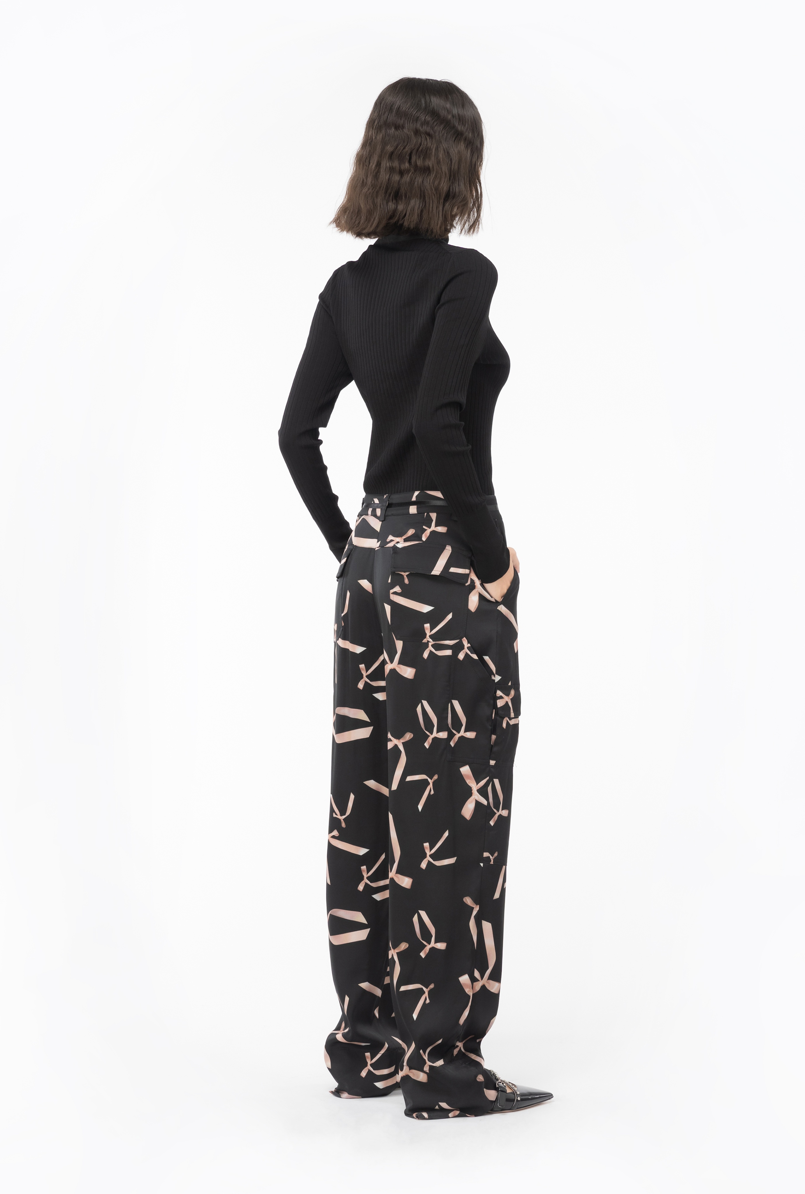 PINKO REIMAGINE BOW-PRINT CARGO TROUSERS BY PATRICK MCDOWELL - 3
