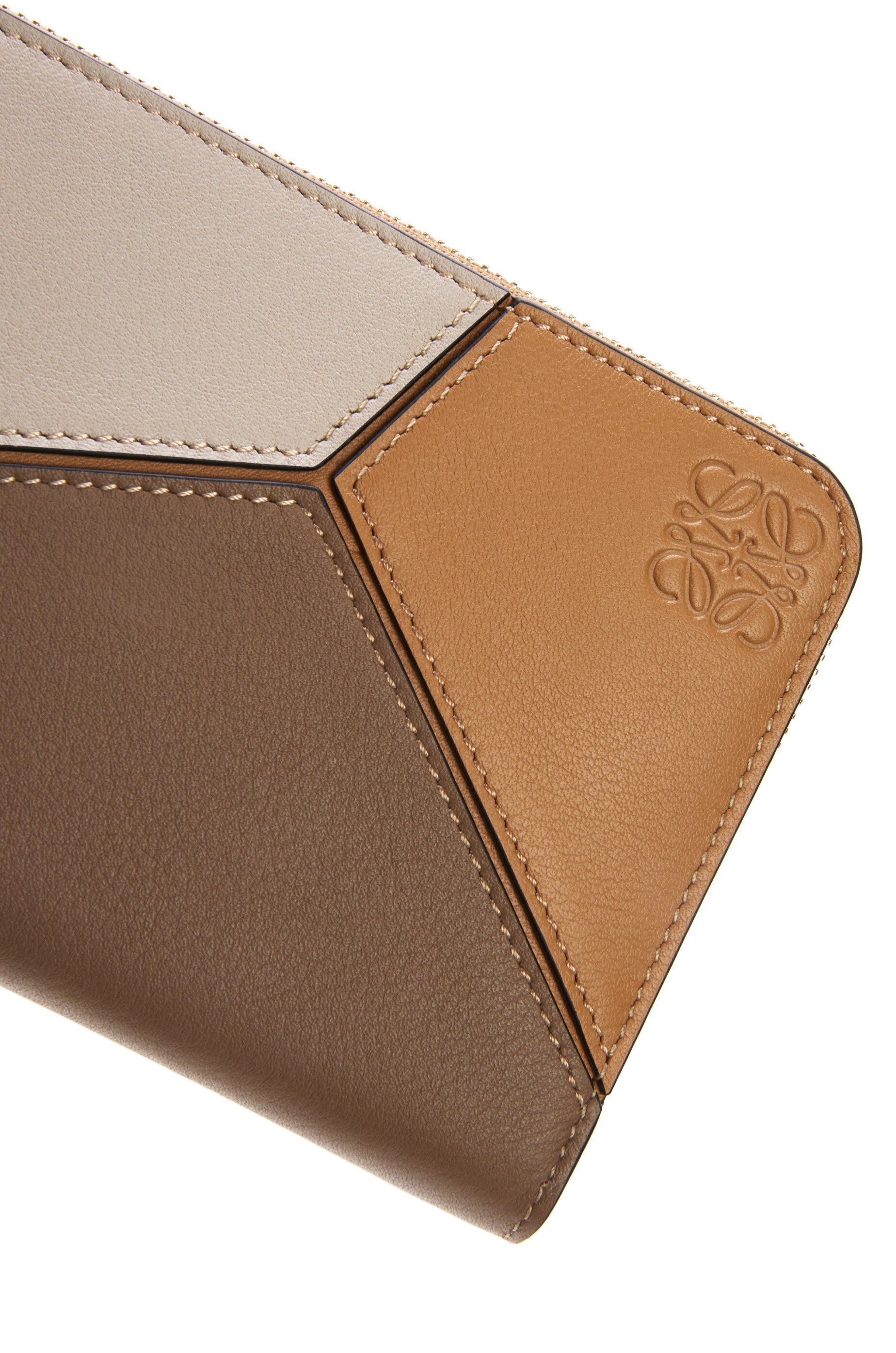 Puzzle zip around wallet in classic calfskin - 5