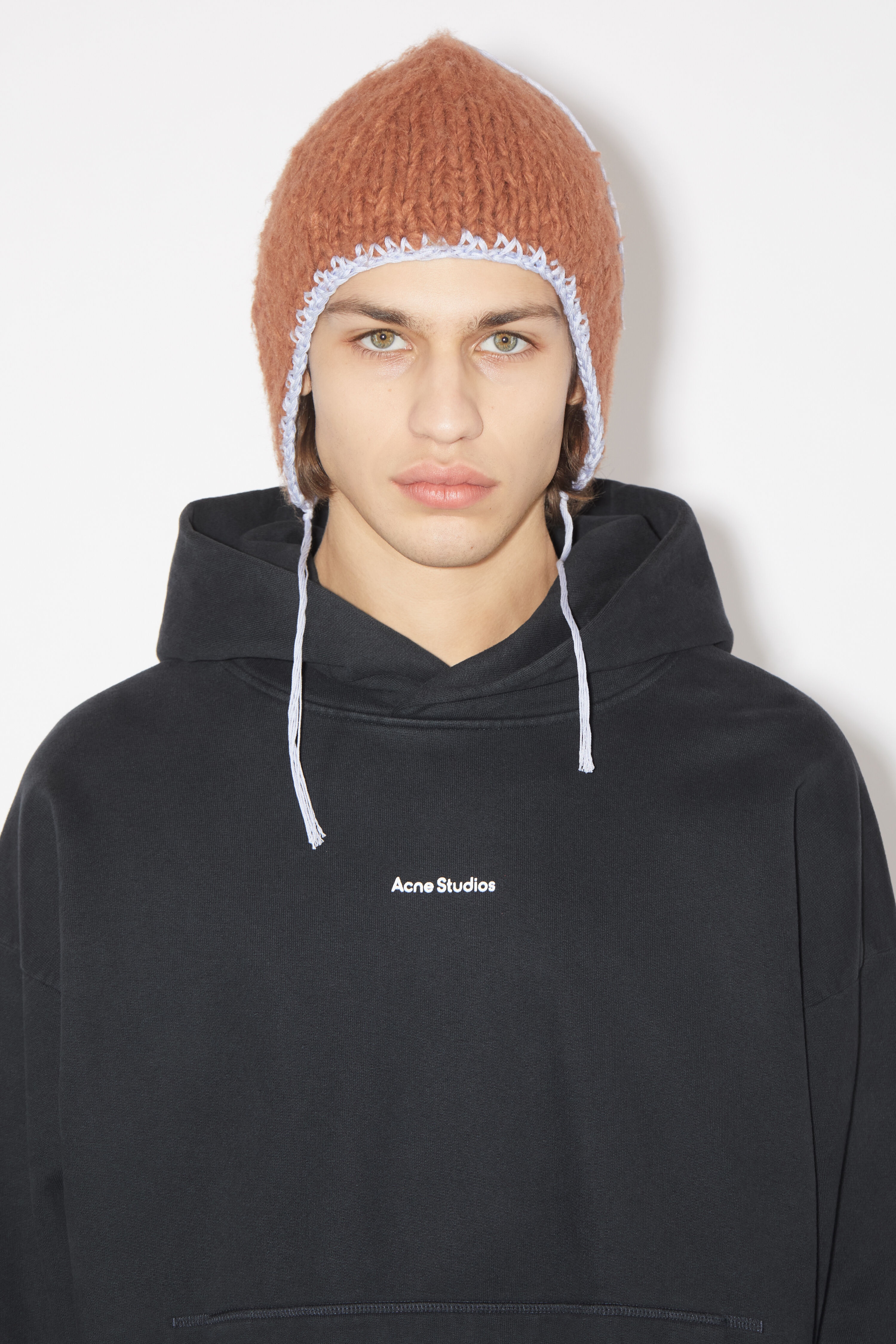Logo hooded sweatshirt - Black - 4