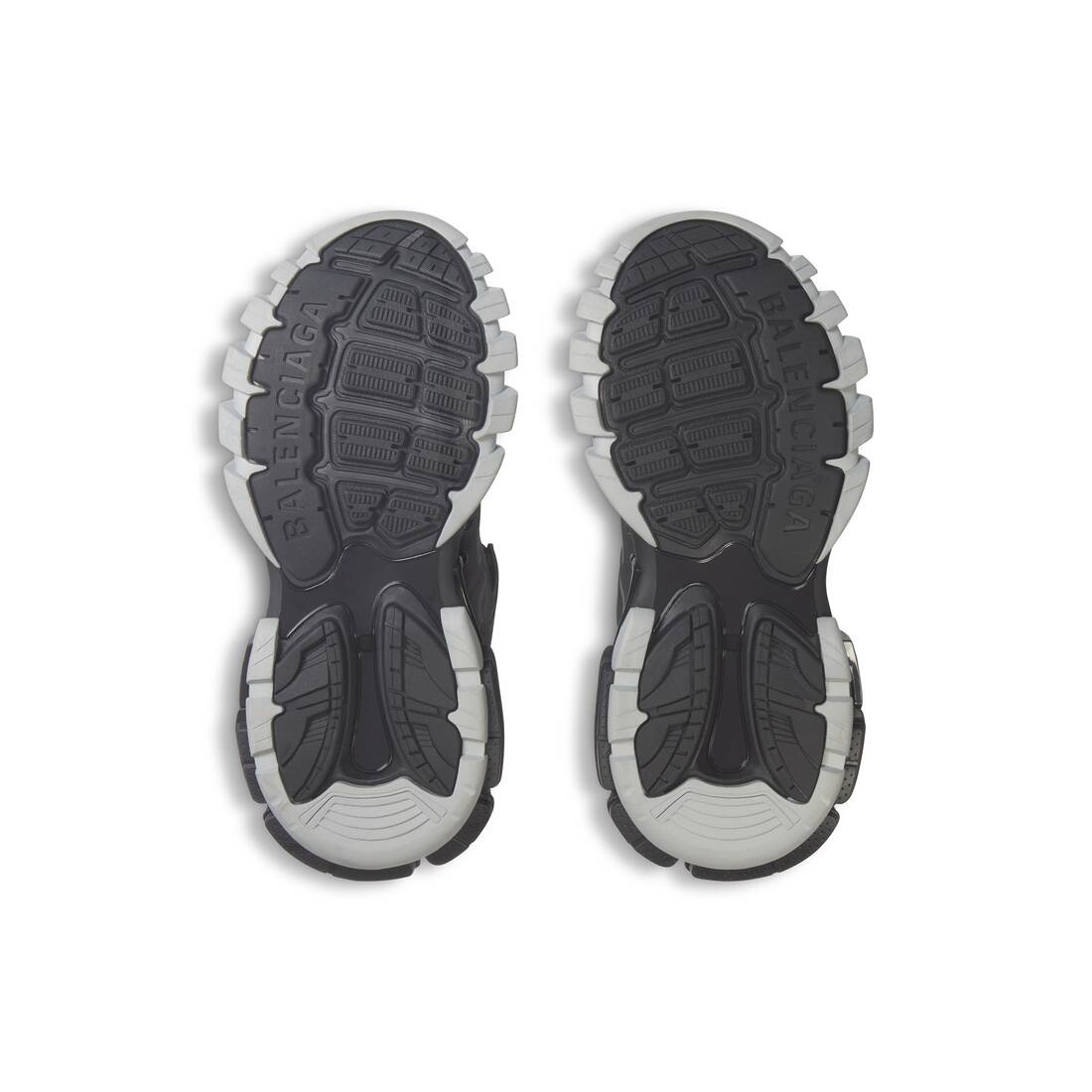 Women's Track Sneaker  in Black/silver - 7