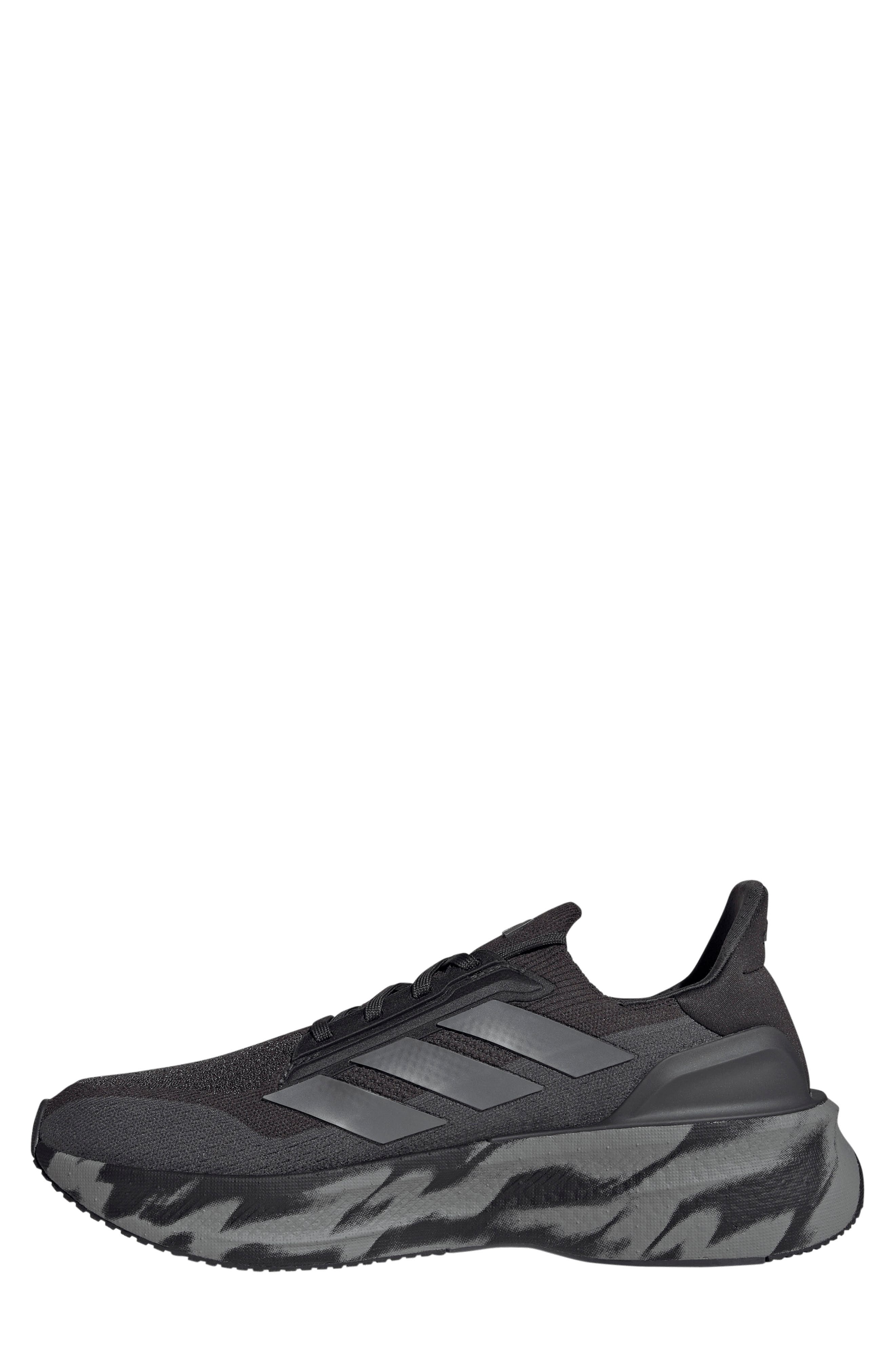 adidas Ultraboost 5x Running Shoe in Carbon/Grey/Grey at Nordstrom - 6