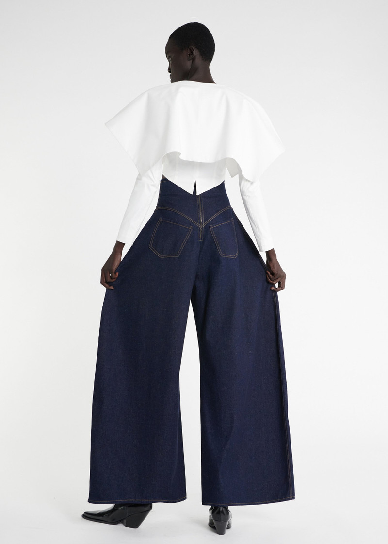 ROUNDED BACK TO FRONT JEANS INDIGO RINSE WASH 2