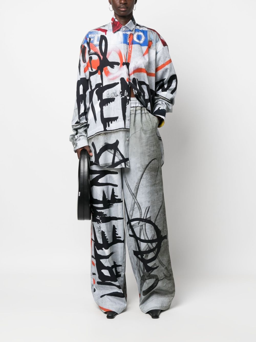 graffiti-print shirt - 3