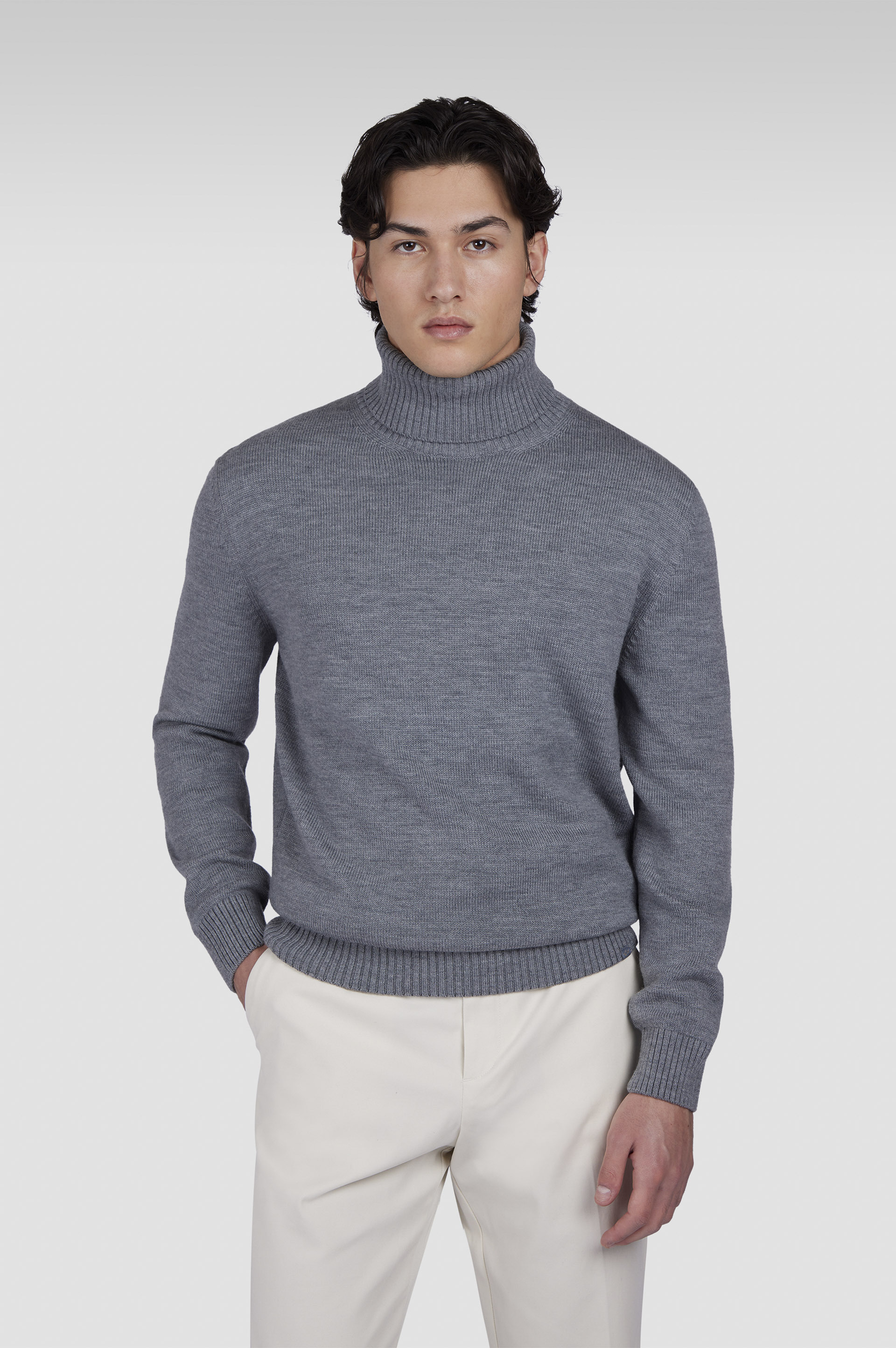 SOFT COOL TOUCH WOOL TURTLENECK - 6