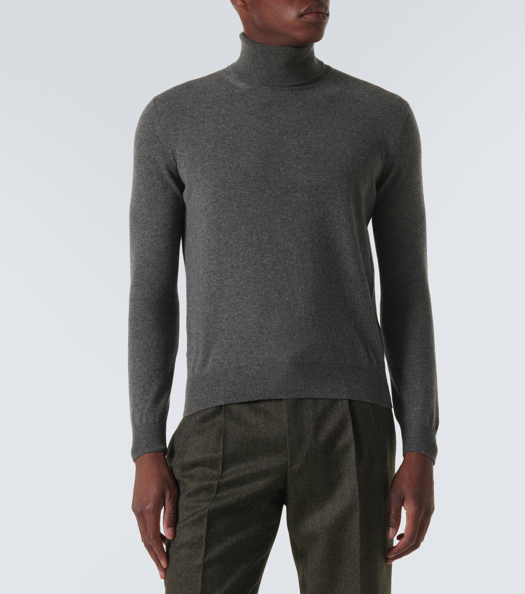 Cashmere turtleneck sweater - 3