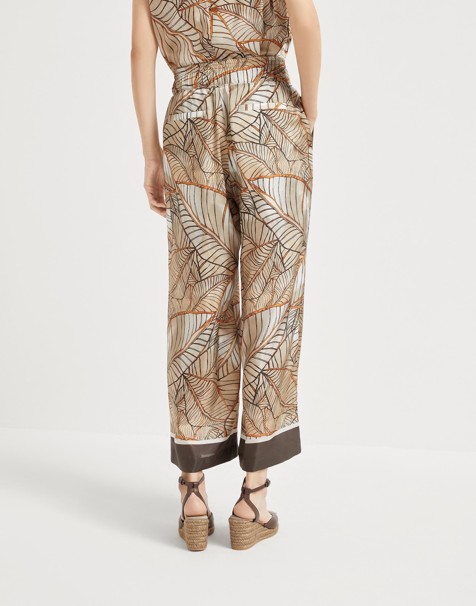 Silk papyrus print pongée cropped pyjama-style trousers - 2