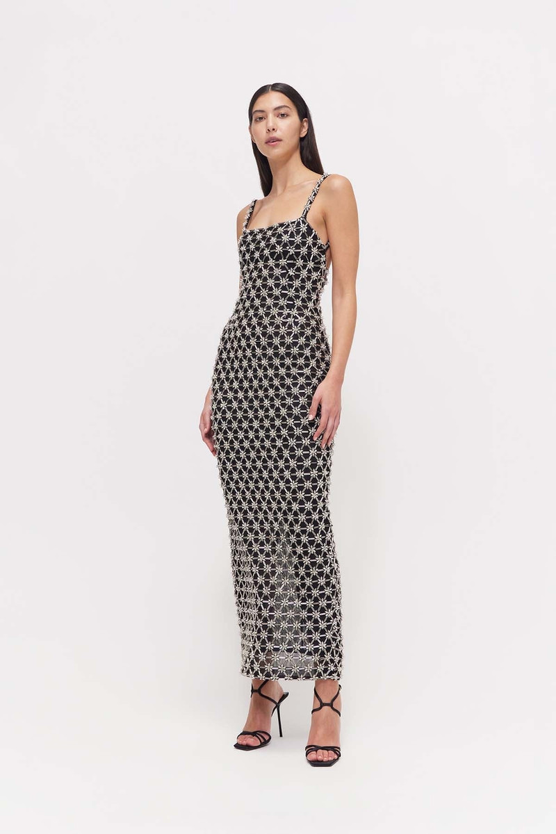 NIXON GOWN 3