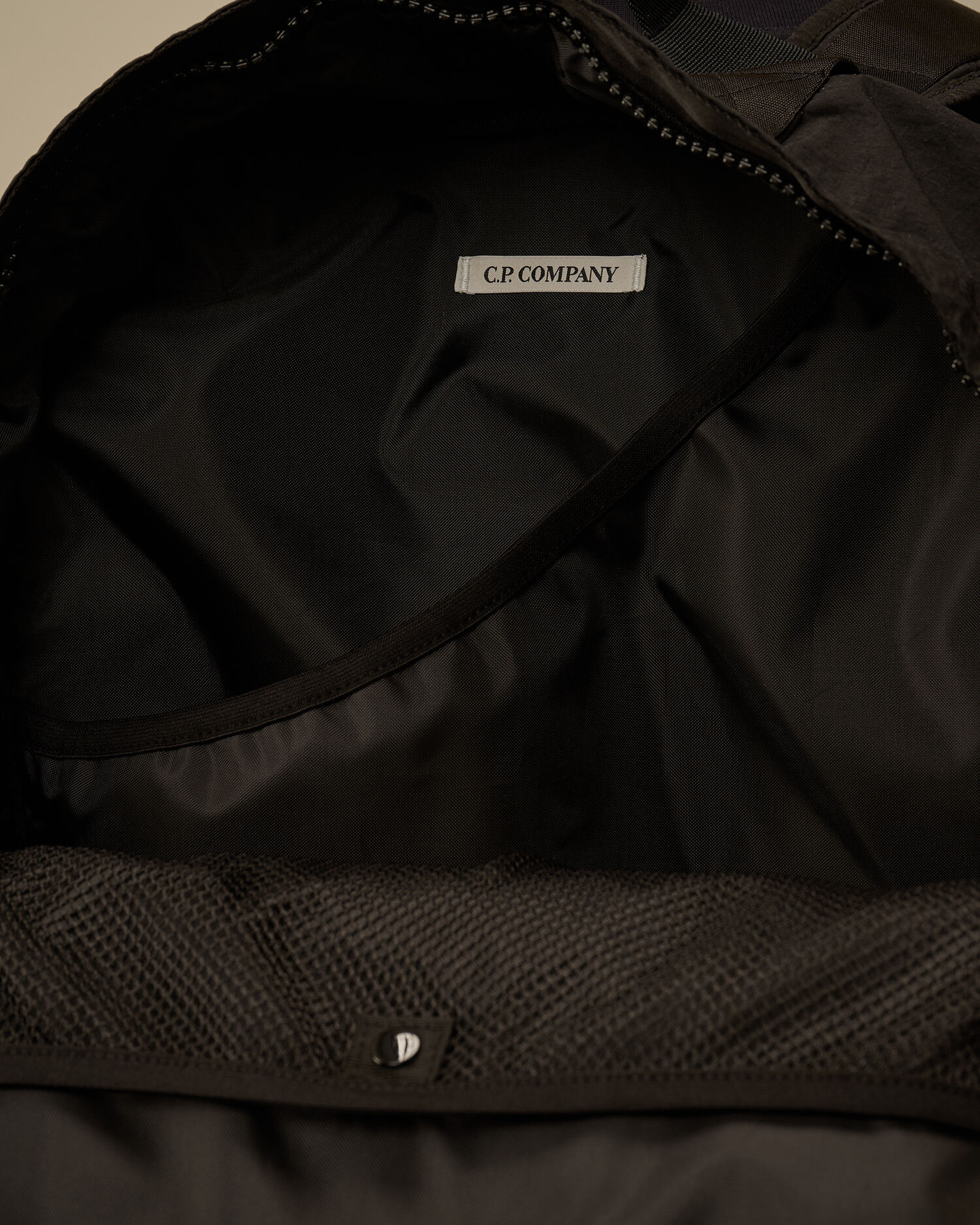 Plain Paper Touch Travel Bag - 4
