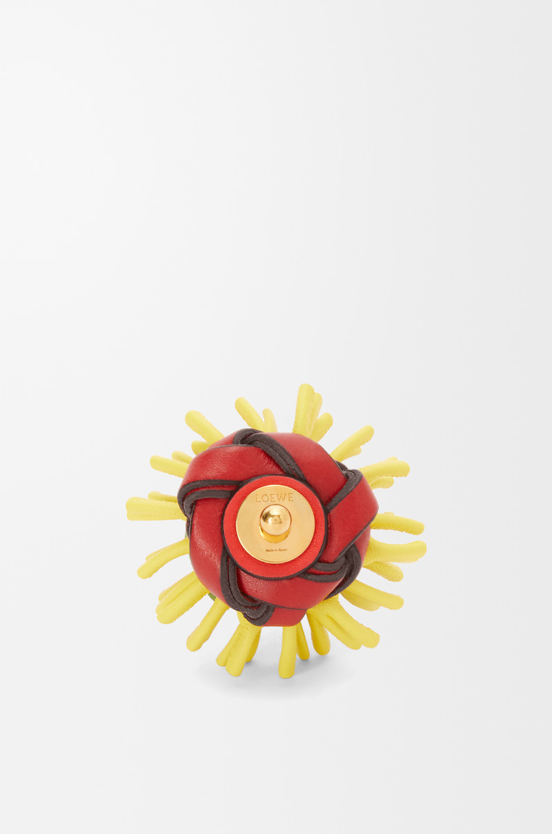 Cactus stud flower in classic calfskin 3