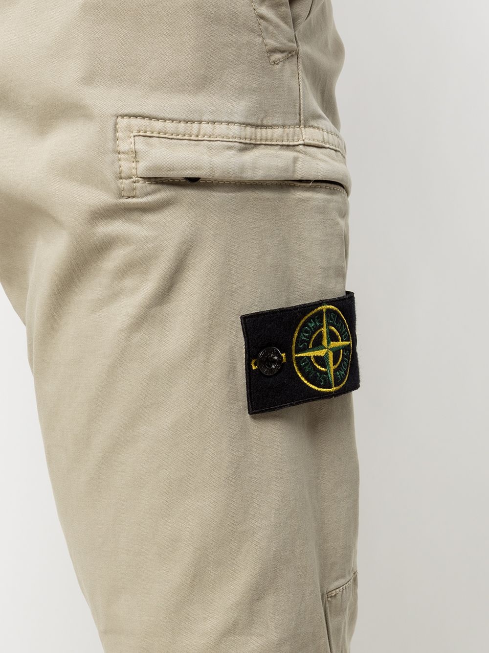 logo patch cargo trousers - 5