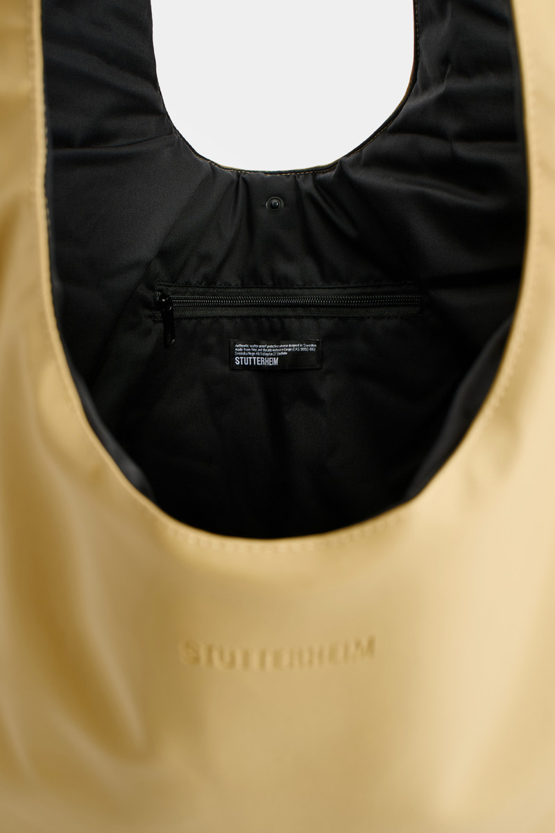 Svea Puffer Bag Sand 3
