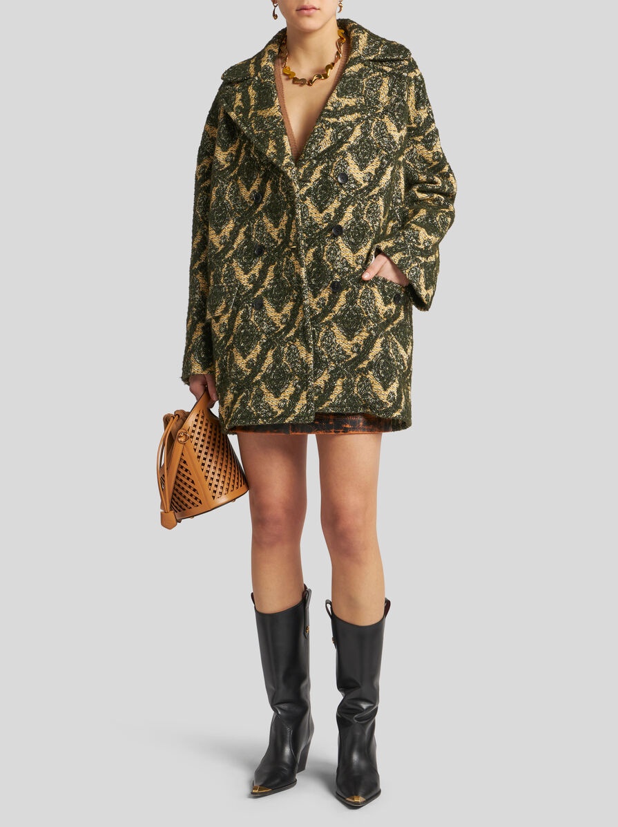 DOUBLE-BREASTED BOUCLÉ JACQUARD JACKET - 3