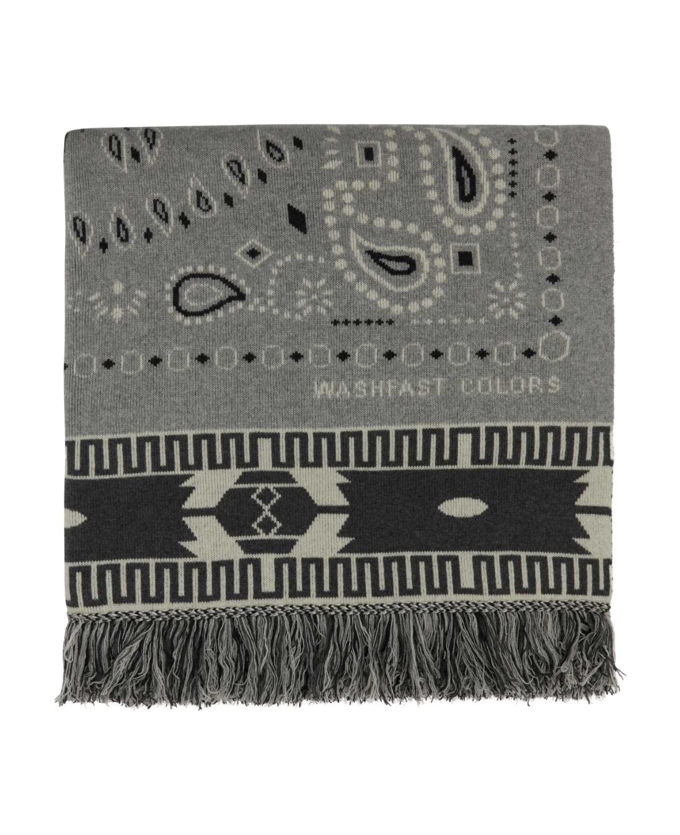 マフラー・ストール ALANUI Embroidered cashmere blend Icon blanket Alanui Embroidered Cashmere Blend Icon Blanket | italist