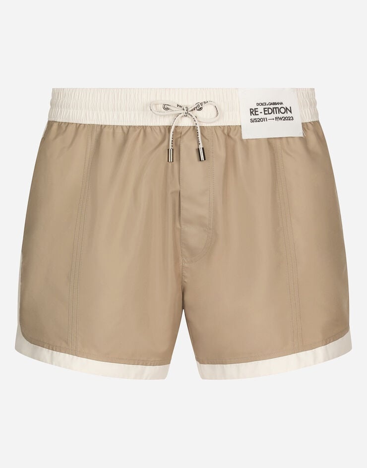 Swim shorts with contrasting borders - 1