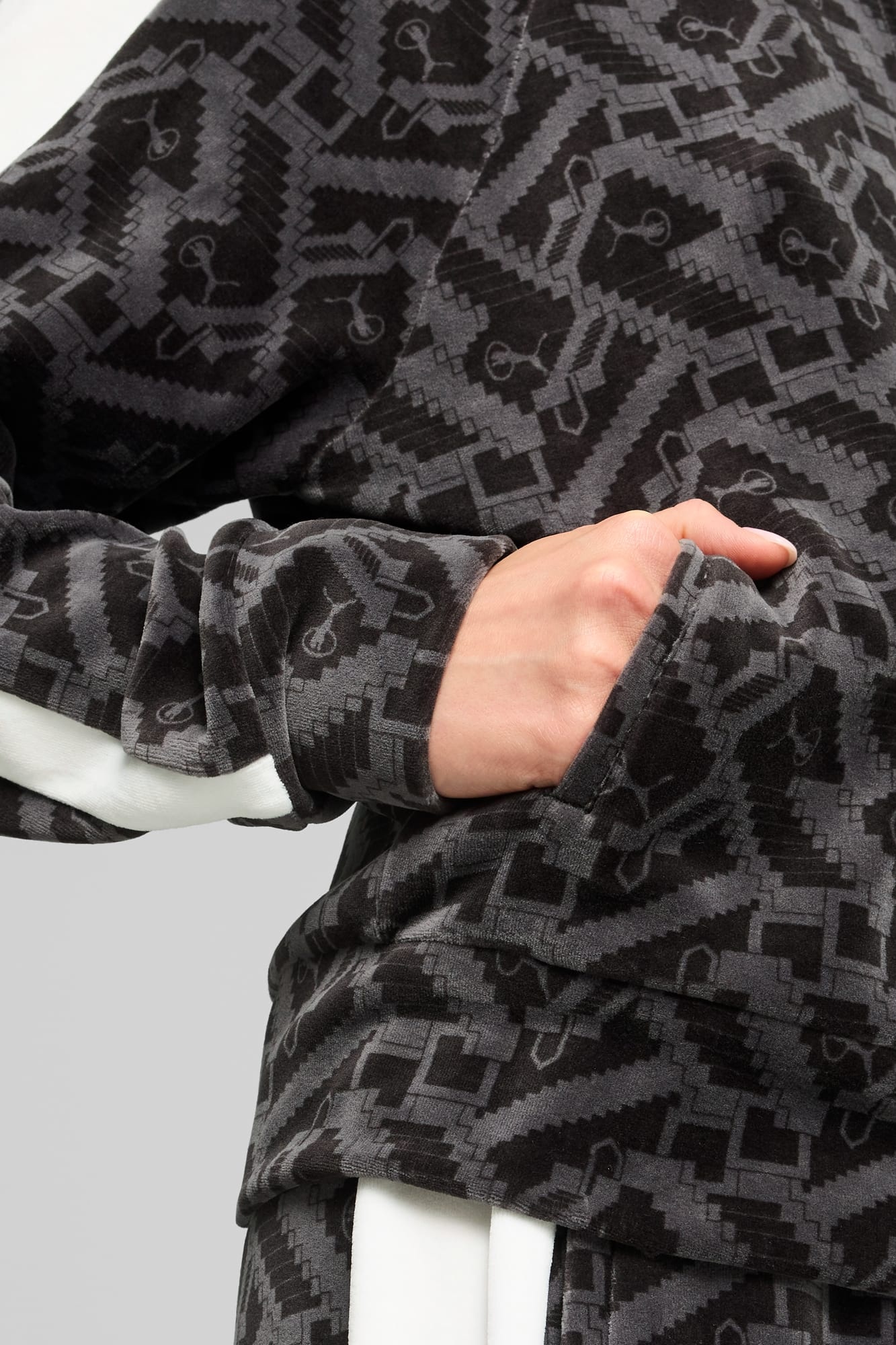 PUMA x SQUID GAME Women's T7 Jacket - 7