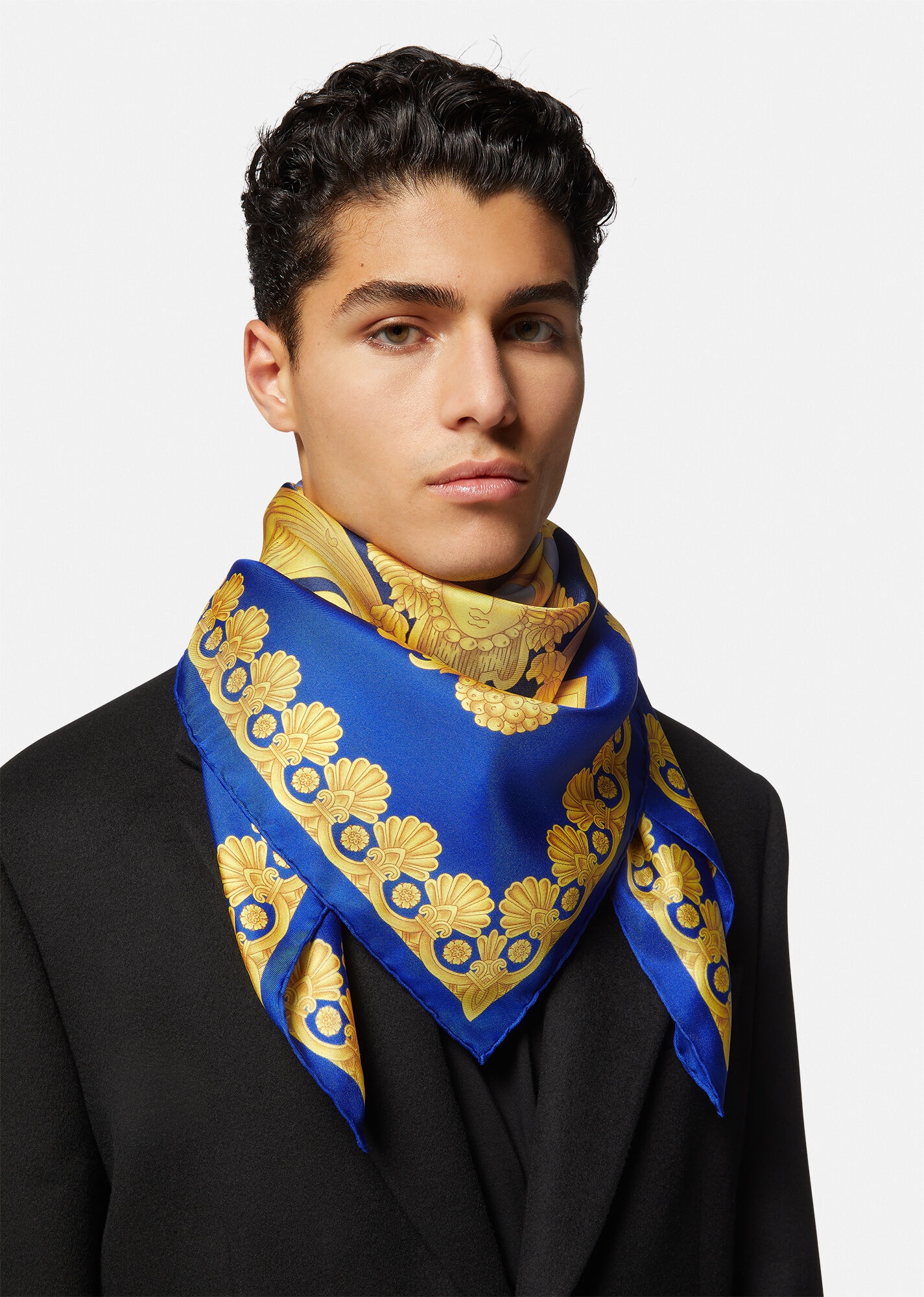 Barocco 660 Large Silk Foulard - 3