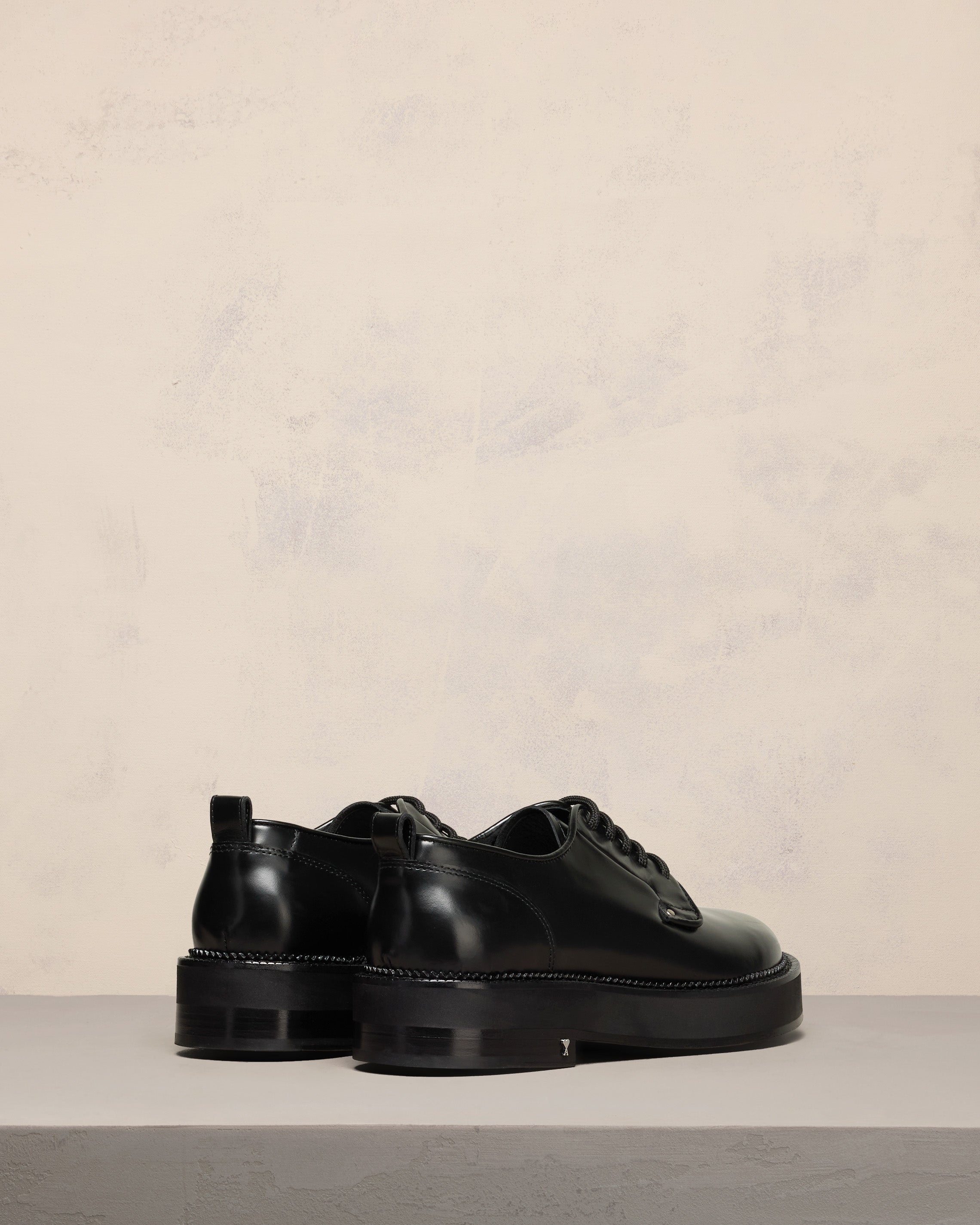 ANATOMICAL TOE DERBIES - 3