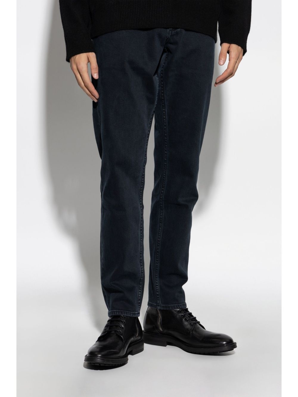 Fit 3 straight-leg jeans - 3